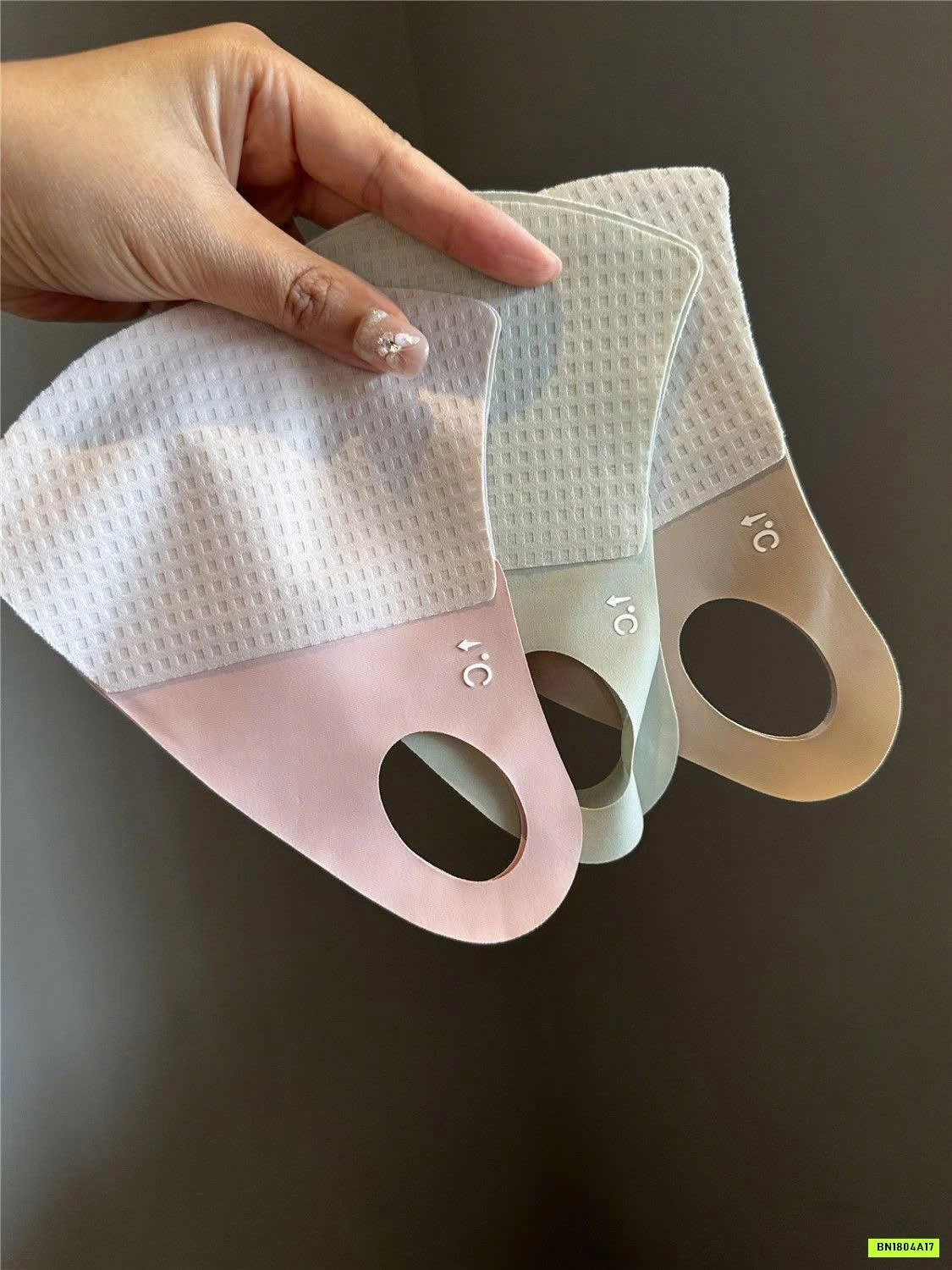 SÉT 6 KHẨU TRANG BĂNG LẠNH