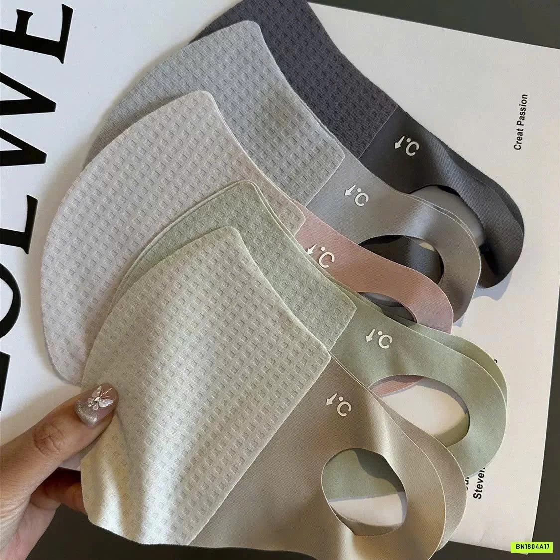 SÉT 6 KHẨU TRANG BĂNG LẠNH