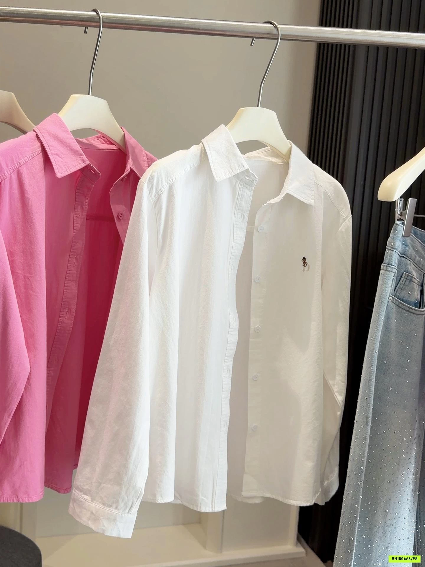 SƠ MI KHÔ HÀN THÊU LOGO ANNA