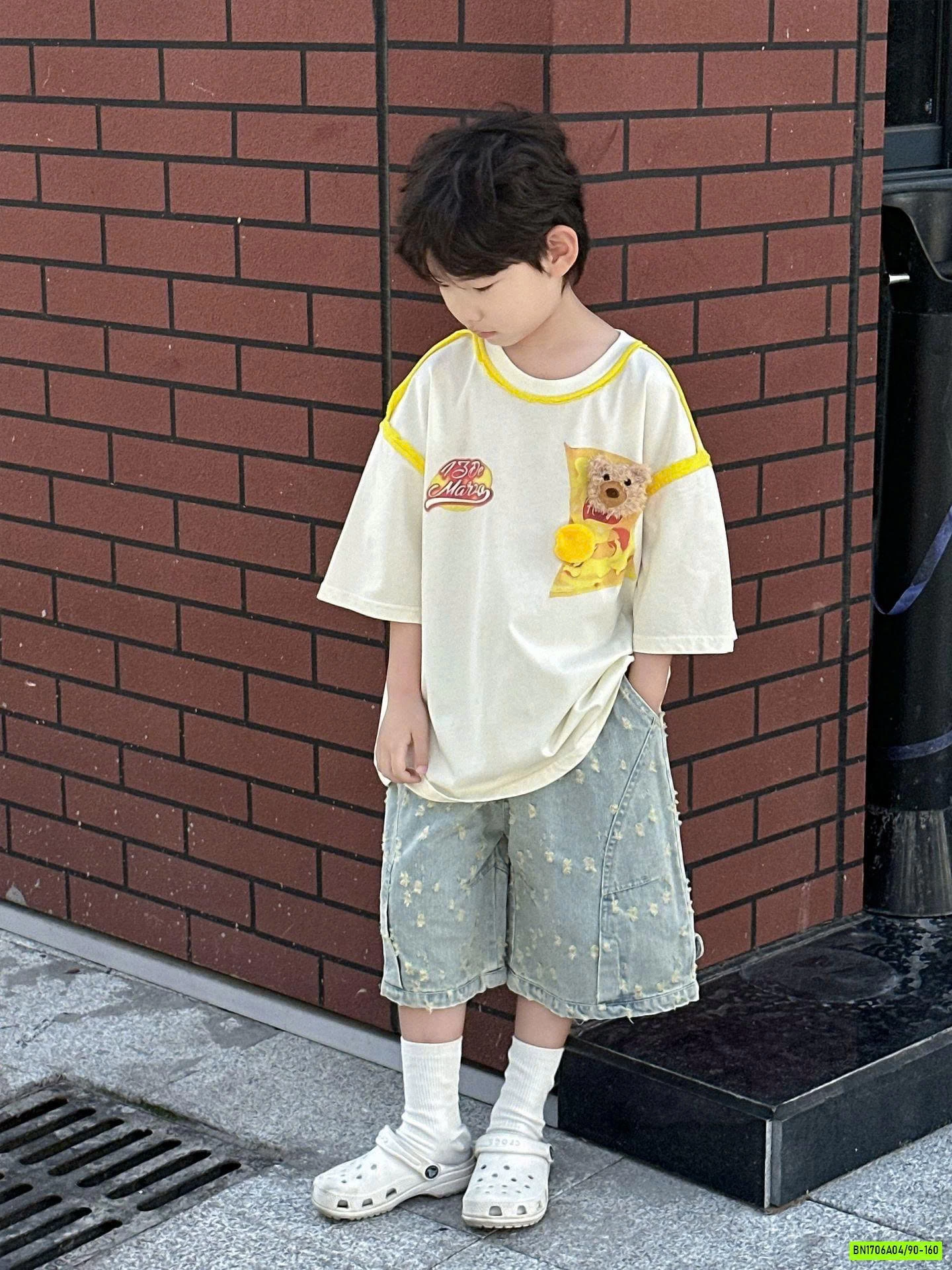 ÁO THUN GẮN GẤU