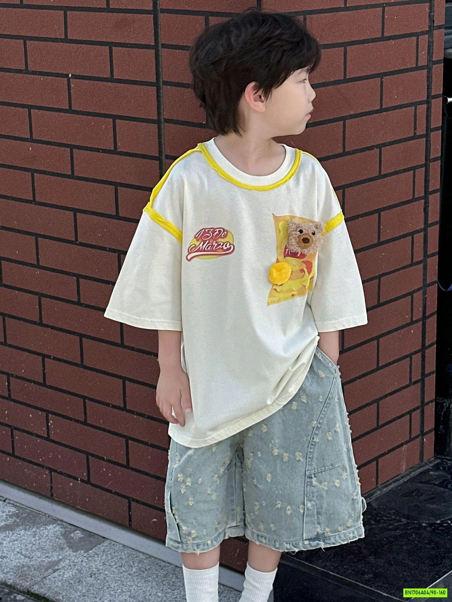 ÁO THUN GẮN GẤU