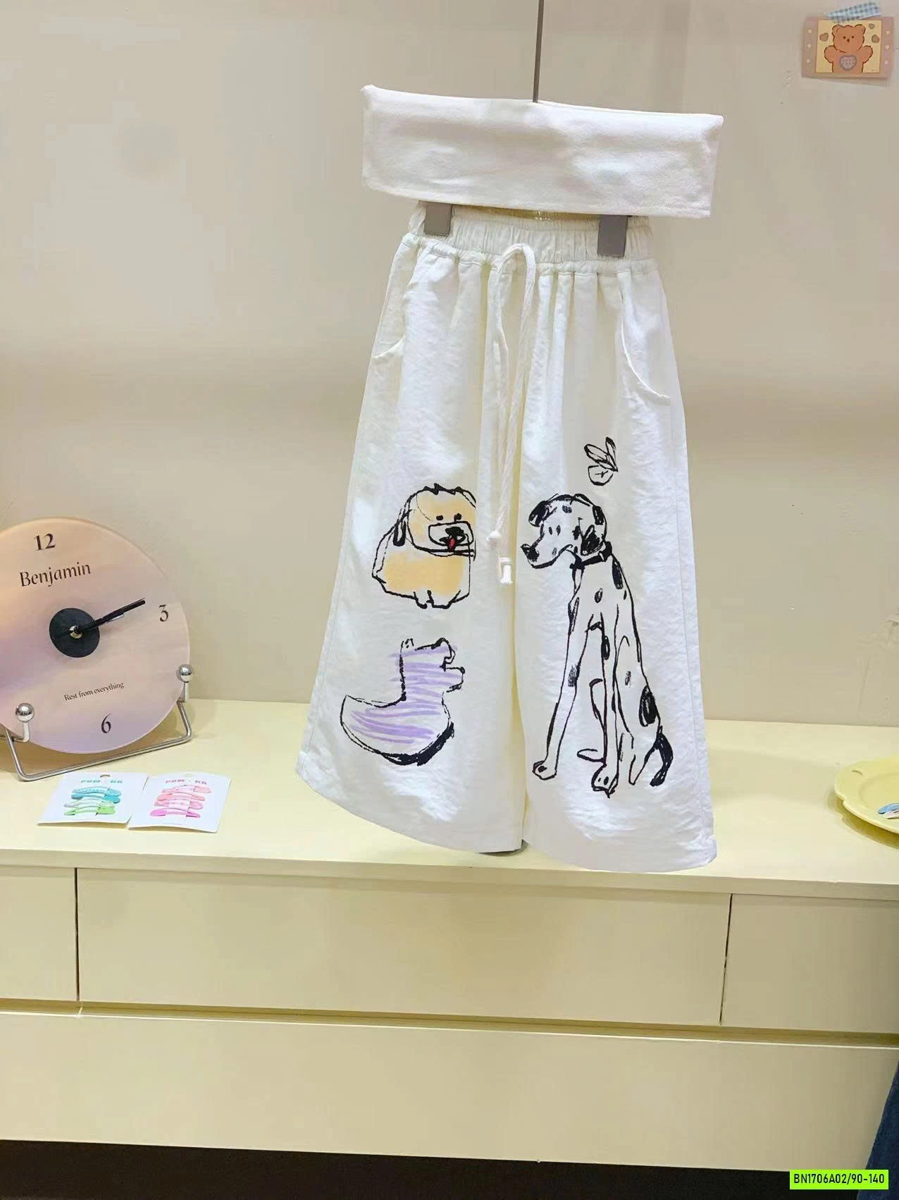 MONTOGHI SÁT NÁCH MIX QUẦN SUÔNG CÚN