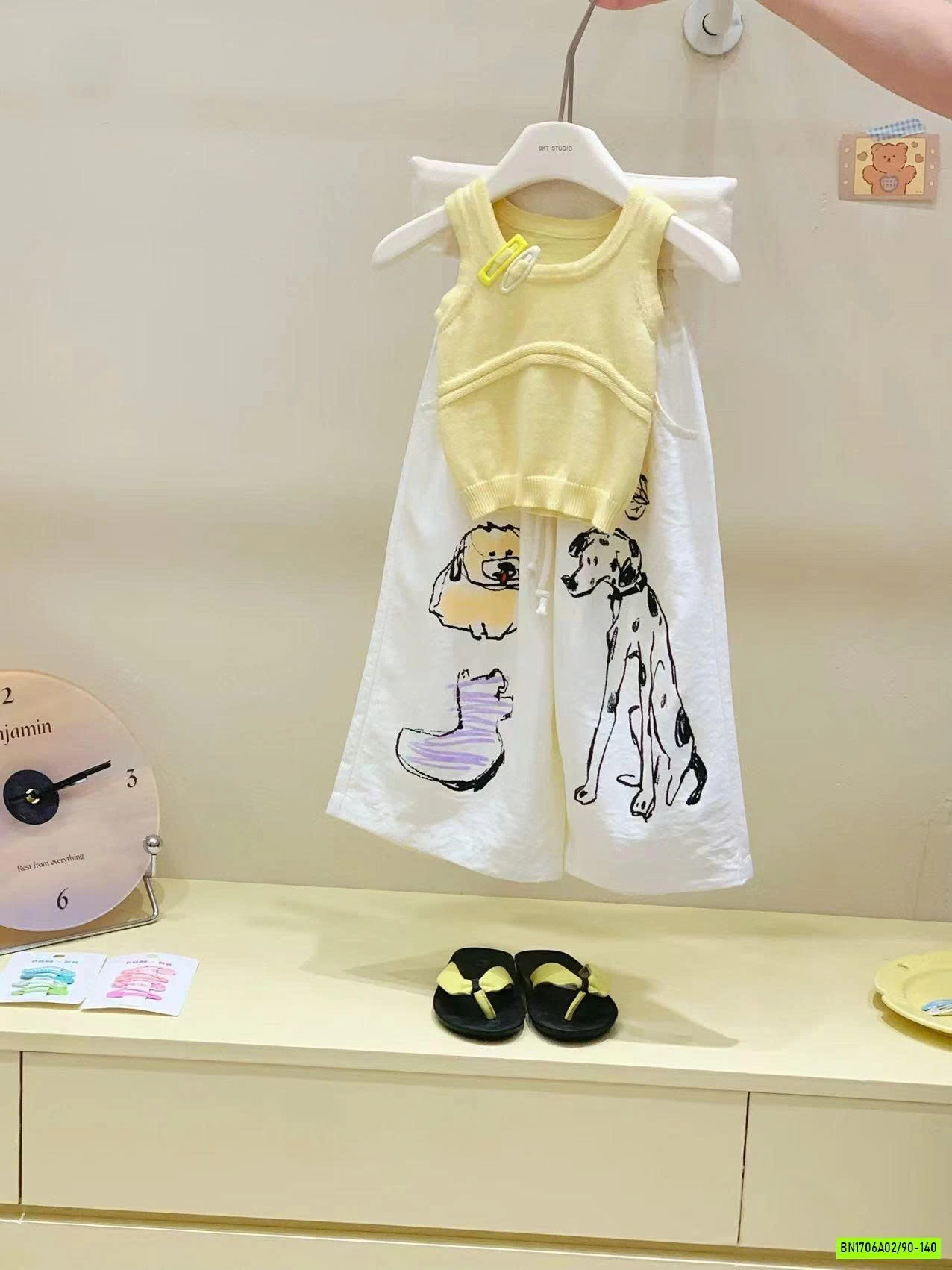 MONTOGHI SÁT NÁCH MIX QUẦN SUÔNG CÚN