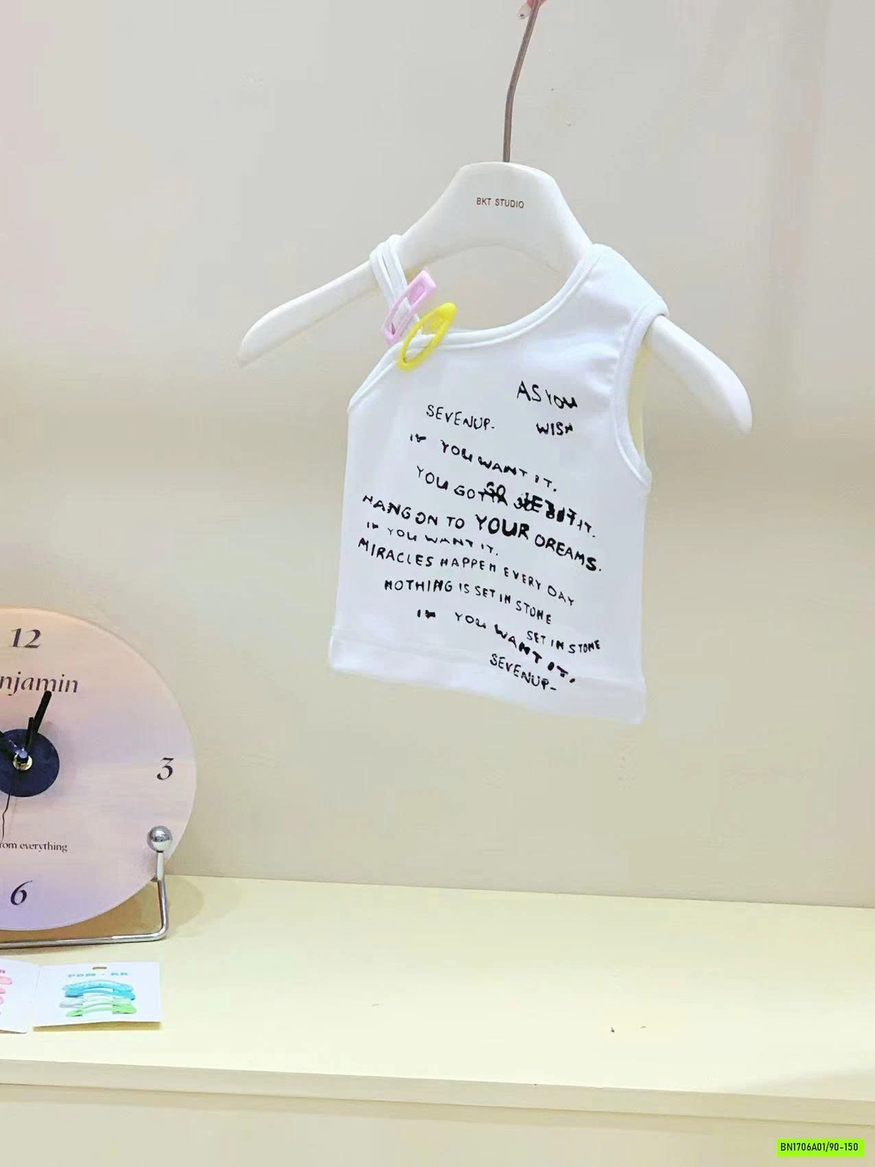 SÉT ÁO TRỄ VAI MIX QUẦN BAGGY VÀNG