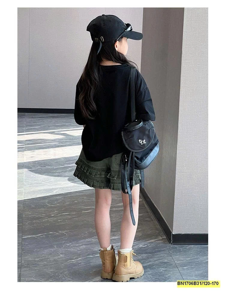 ÁO THUN ĐEN CÁ TÍNH MIX SHORT JEAN