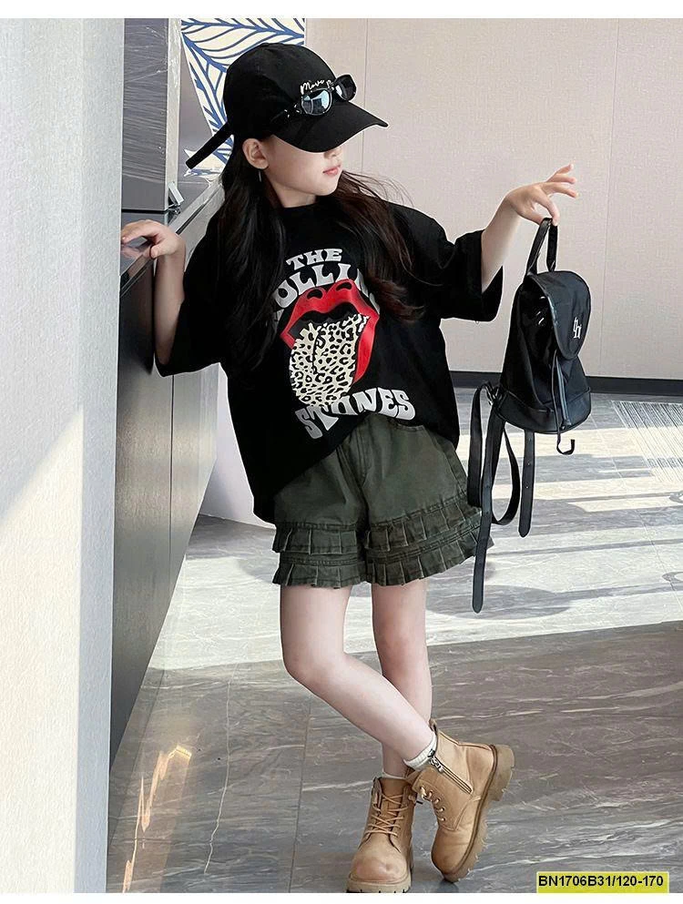 ÁO THUN ĐEN CÁ TÍNH MIX SHORT JEAN