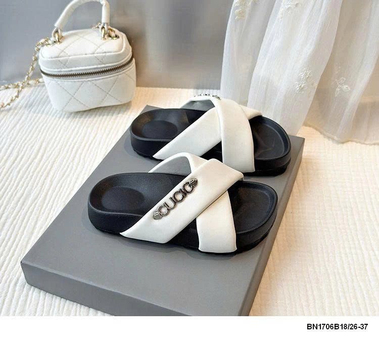 DÉP LÊ QUAI CHÉO CHO BÉ