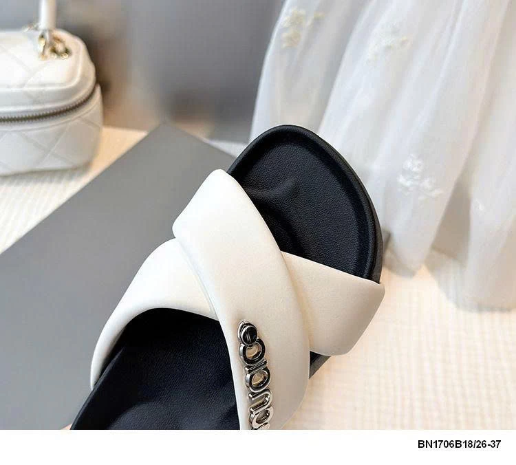 DÉP LÊ QUAI CHÉO CHO BÉ