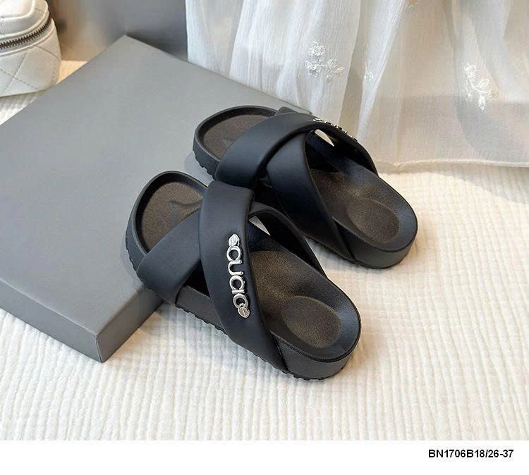 DÉP LÊ QUAI CHÉO CHO BÉ