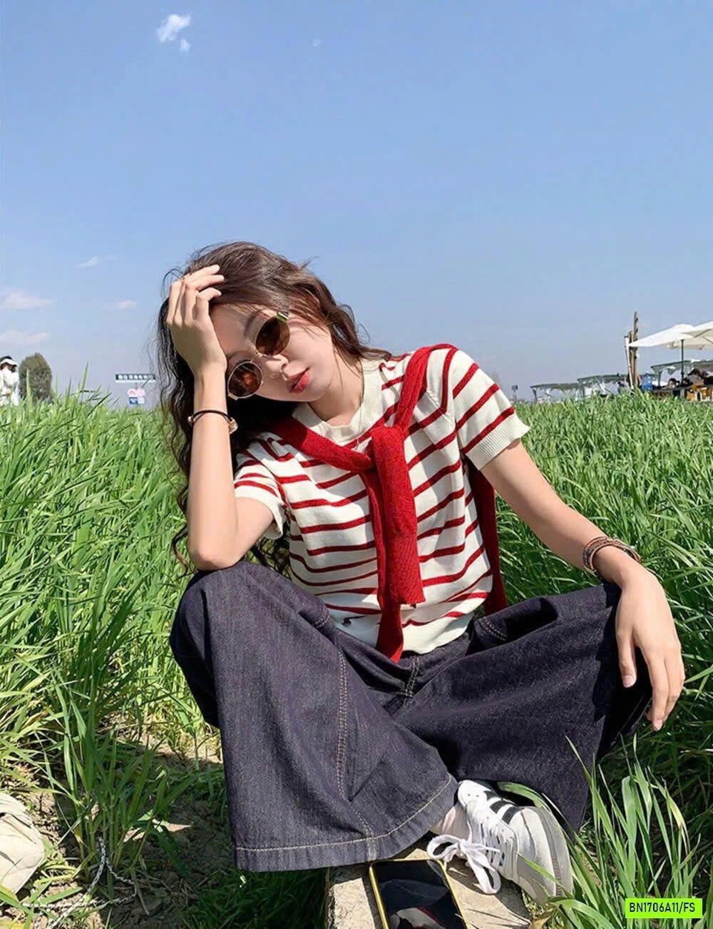 ÁO LEN KẺ KÈM KHĂN CHOÀNG WG.WE