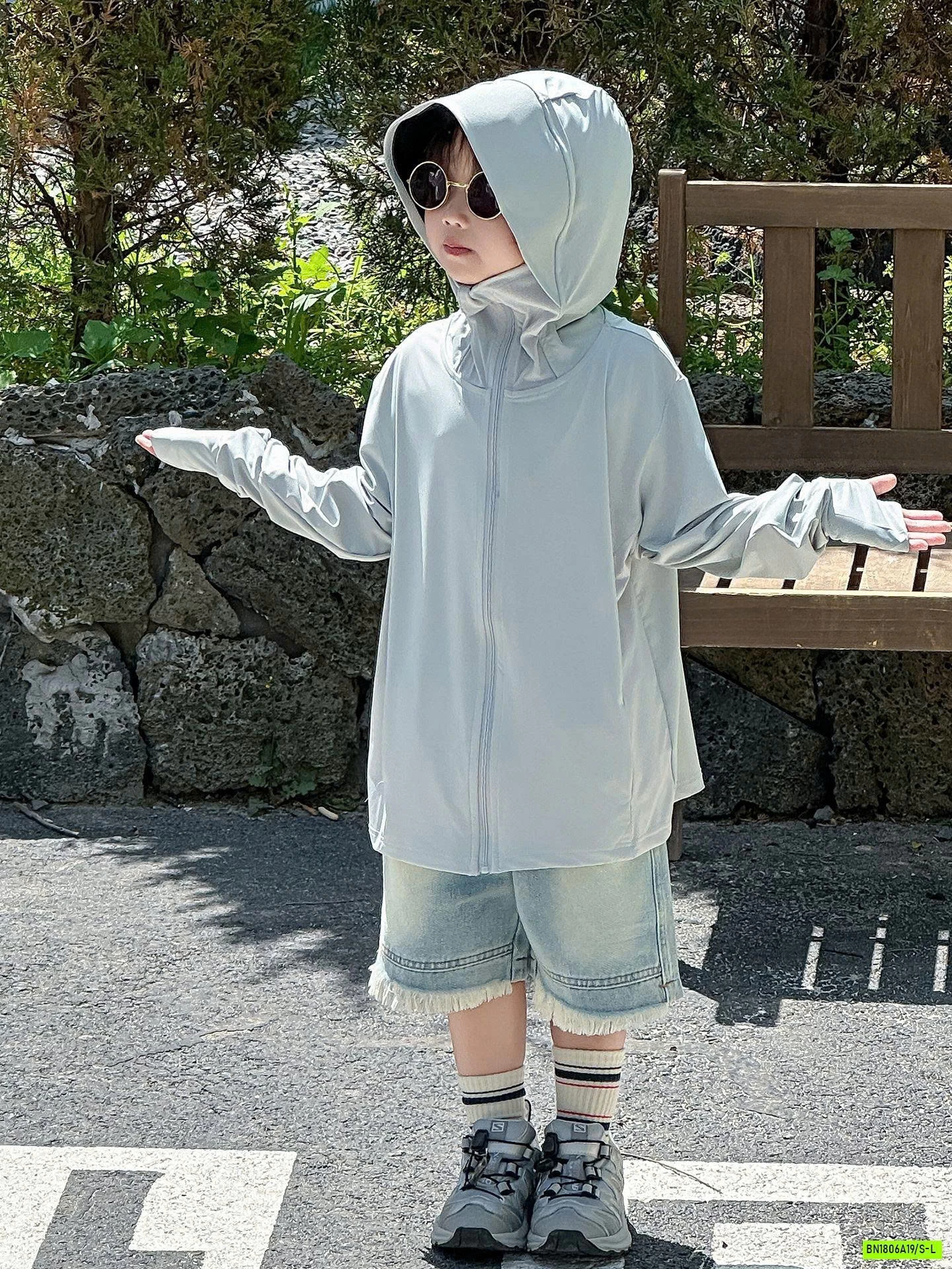 ÁO CHỐNG NẮNG THÔNG HƠI