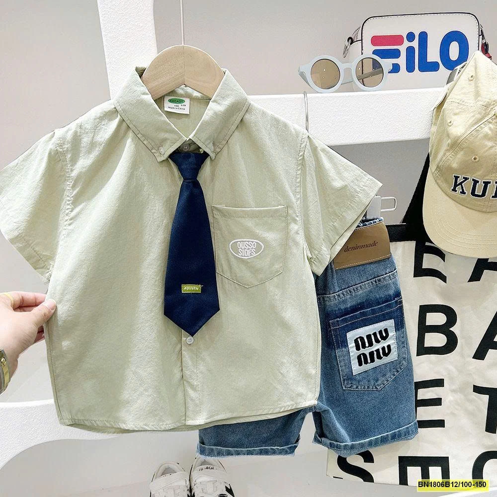 ÁO SƠ MI TÚI NGỰC THÊU CHỮ KACADY