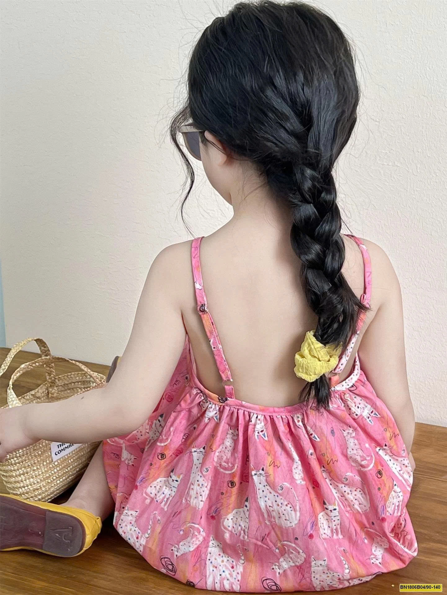 ĐẦM 2 DÂY CON MÈO HỒNG