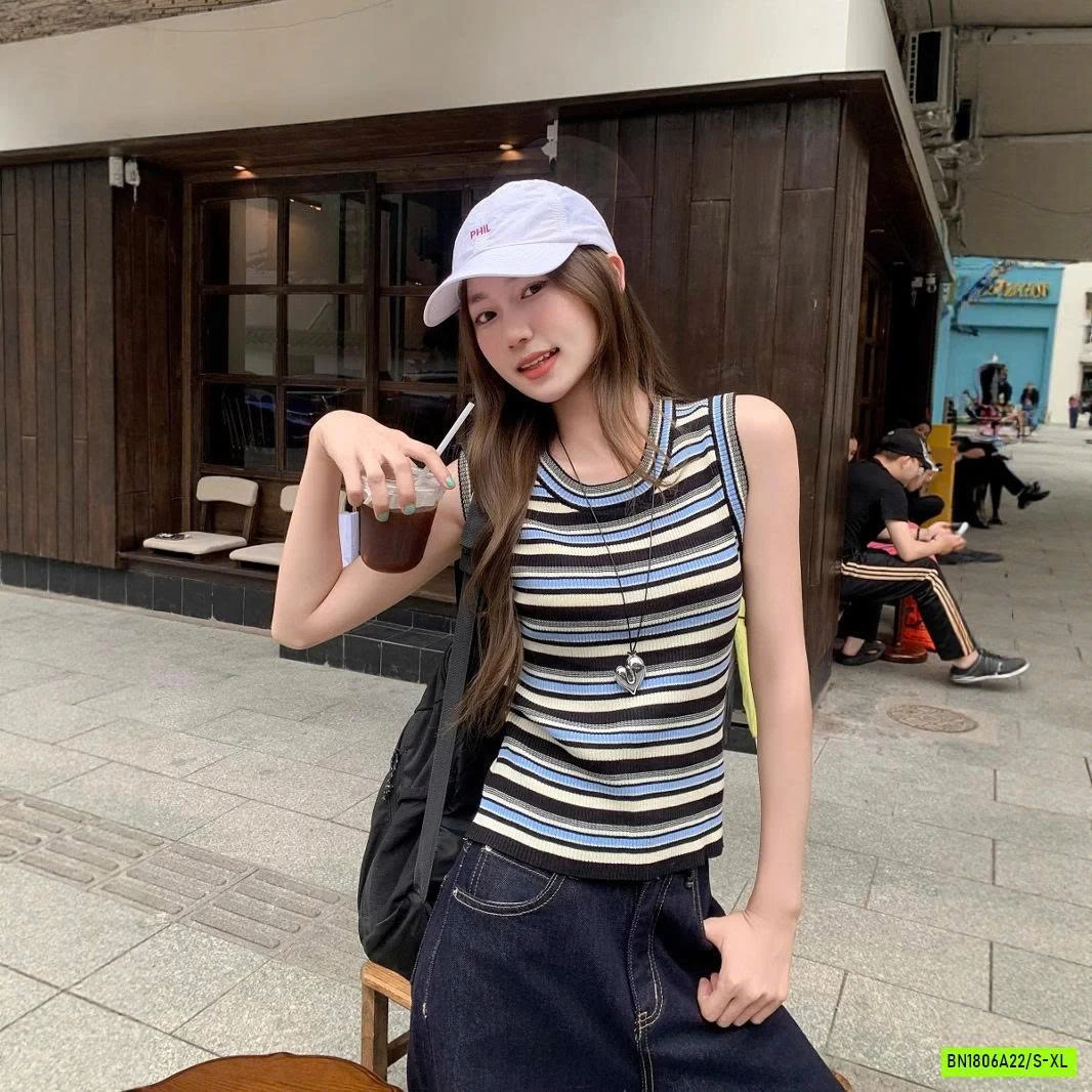 MONTOGHI SÁT NÁCH KẺ