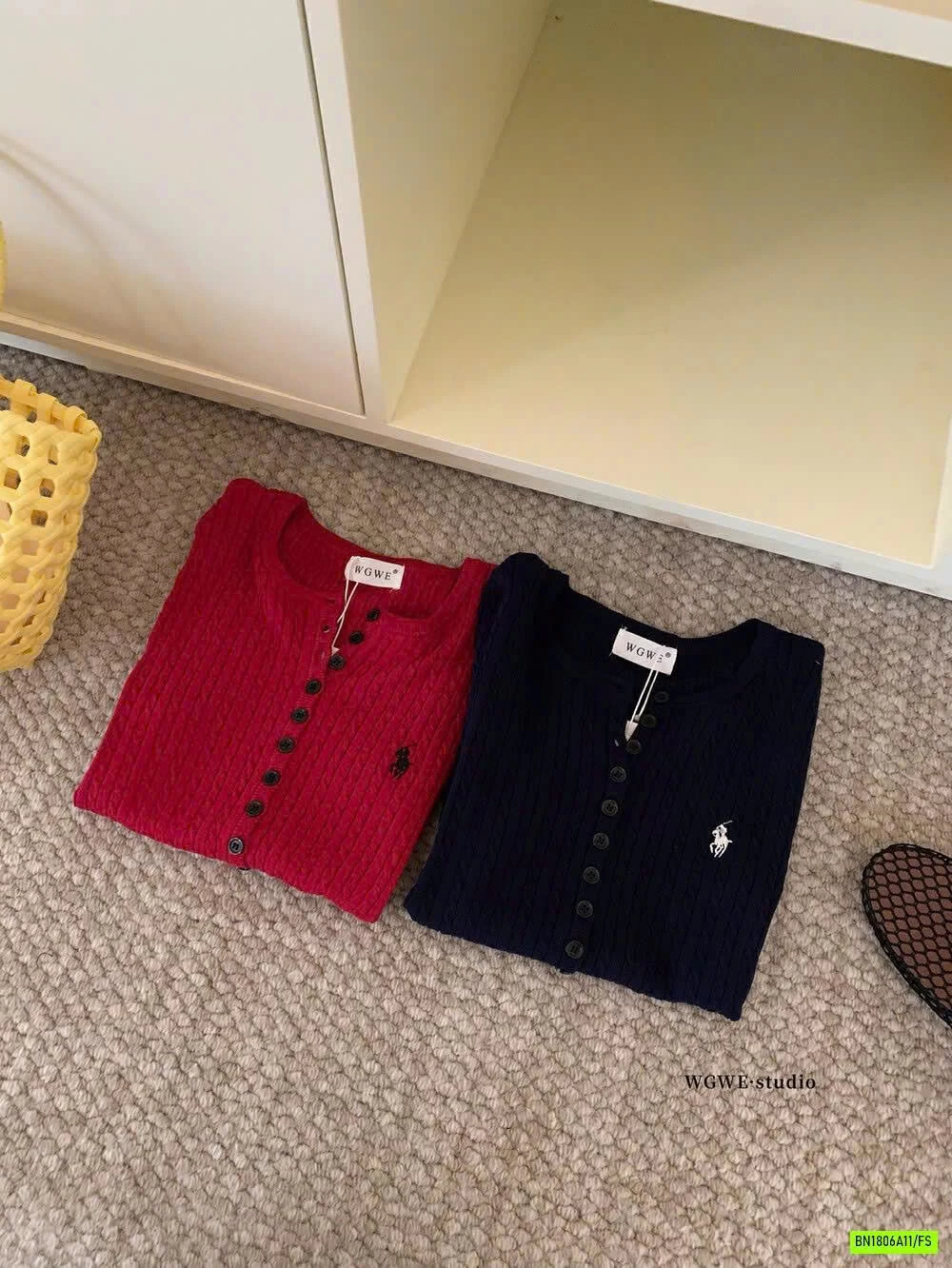 MONTOGHI CÚC NGỰC WGWE