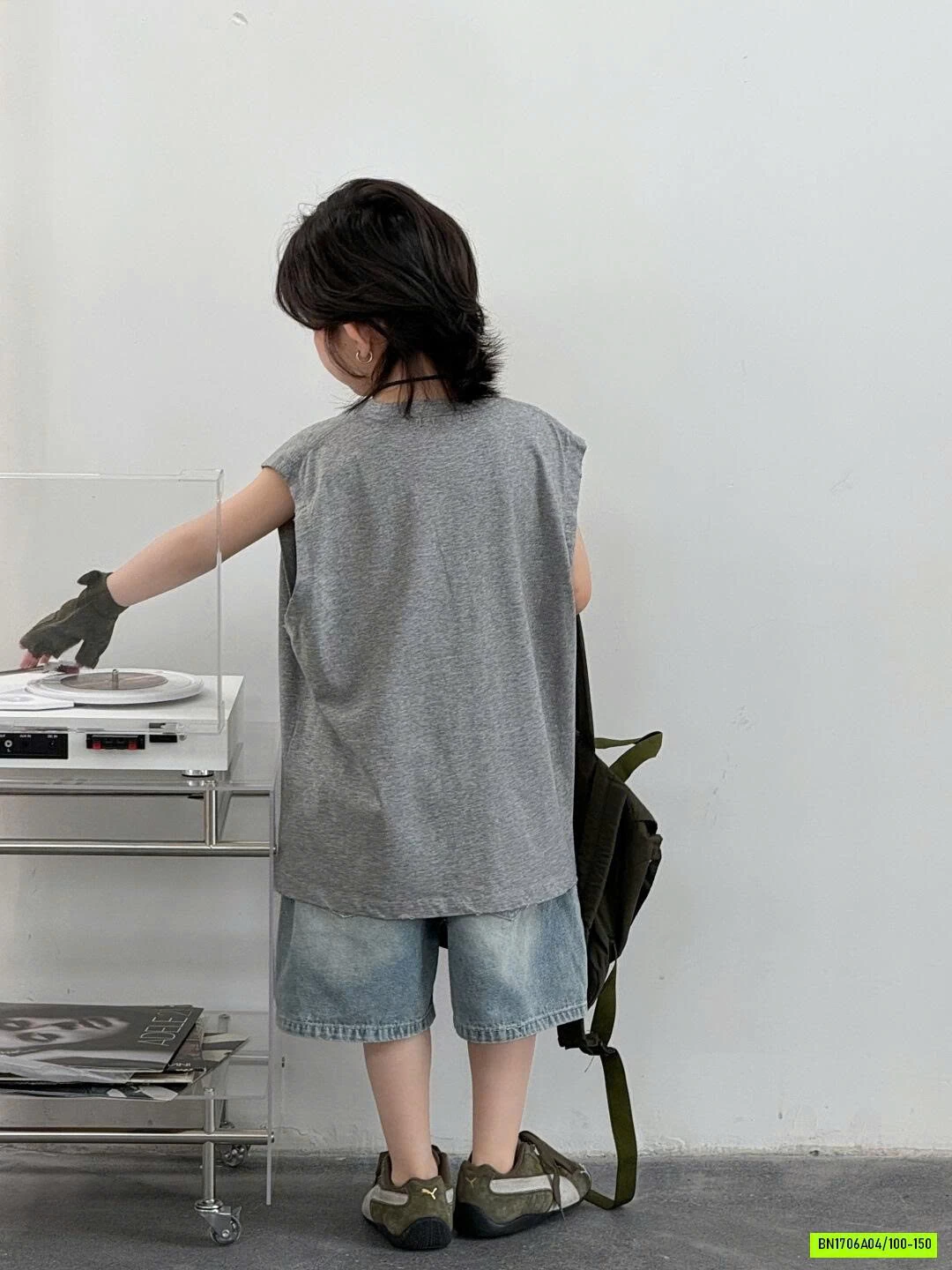 TANKTOP XÁM IN CHỮ