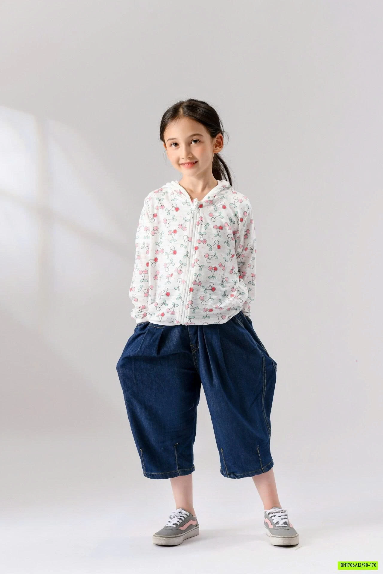 KHOÁC CHỐNG NẮNG COTTON THÔNG HƠI