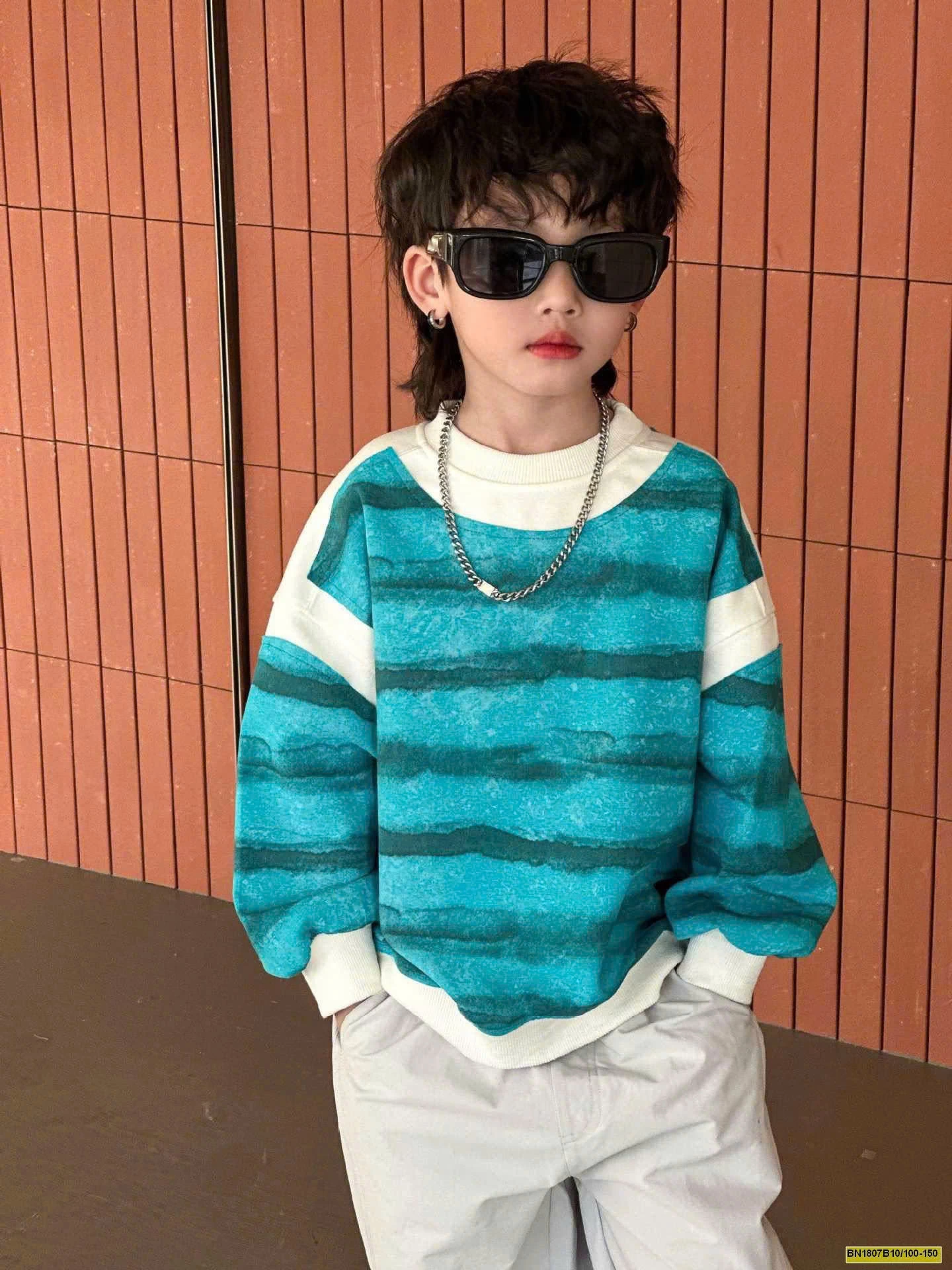 ÁO NỈ KẺ XANH PHỐI MÀU