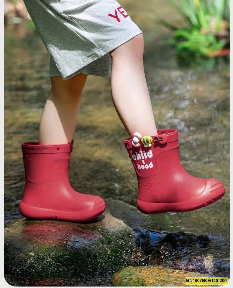 ỦNG ĐI MƯA CHO BÉ