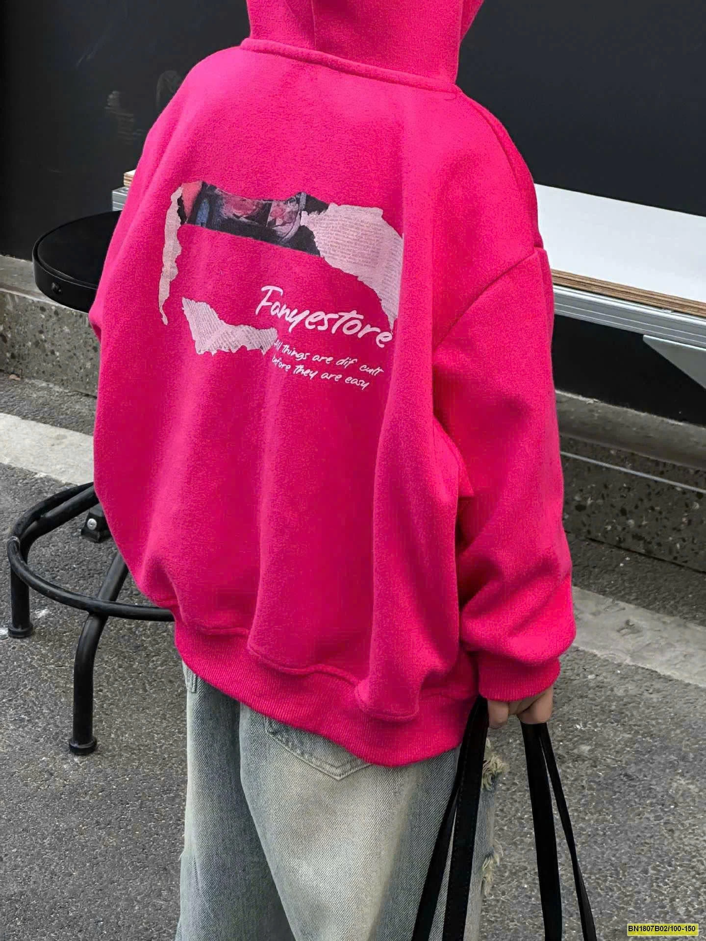 ÁO HOODIE HỒNG IN HÌNH