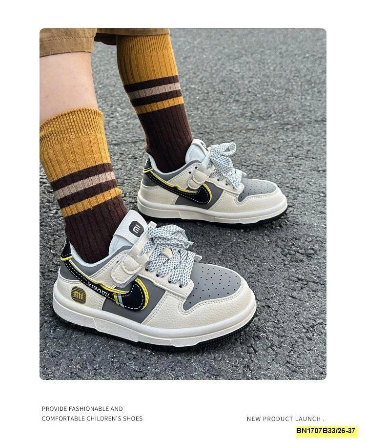 GIÀY THỂ THAO CHỮ MI CHO BÉ