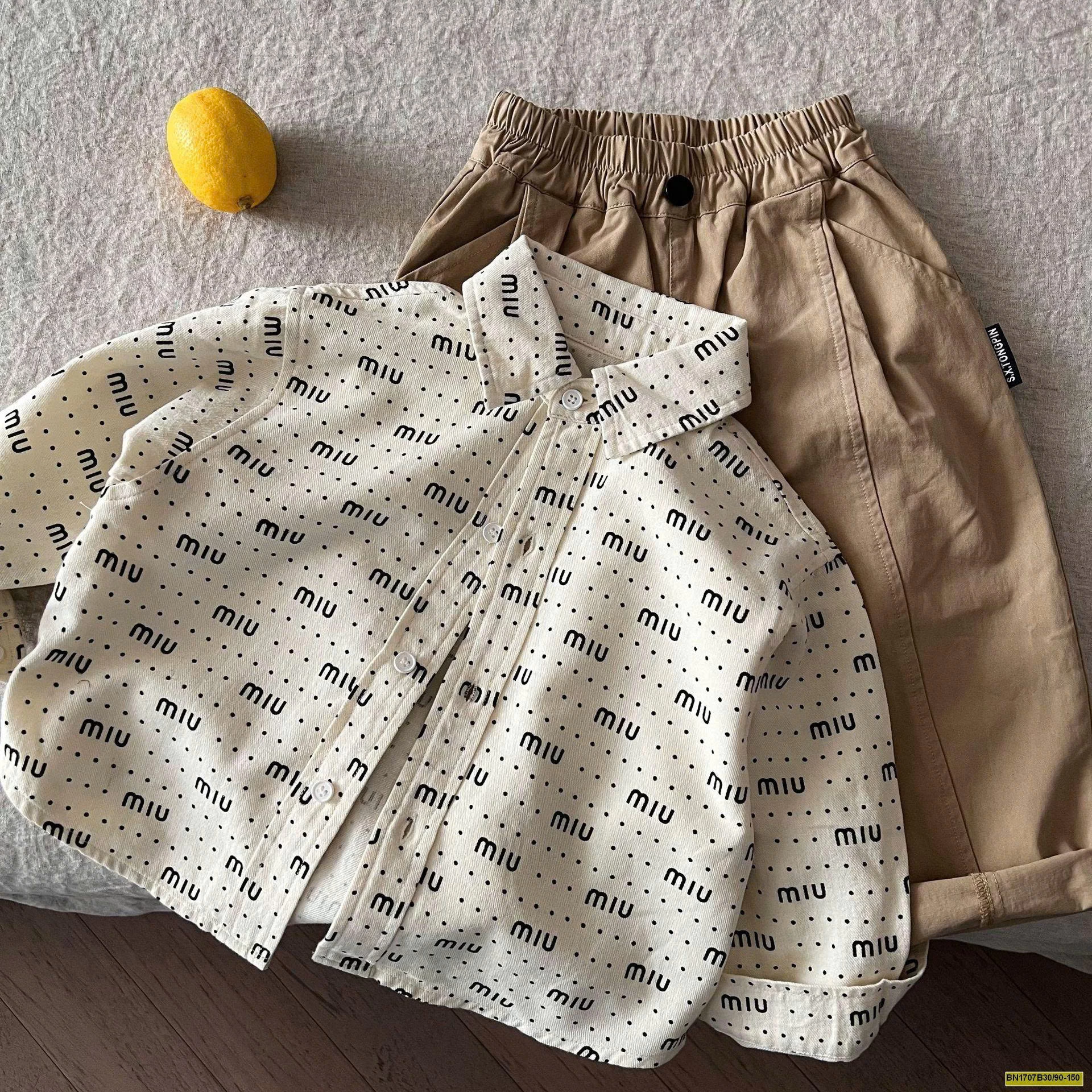 SƠ MI IN CHỮ MIUMIU