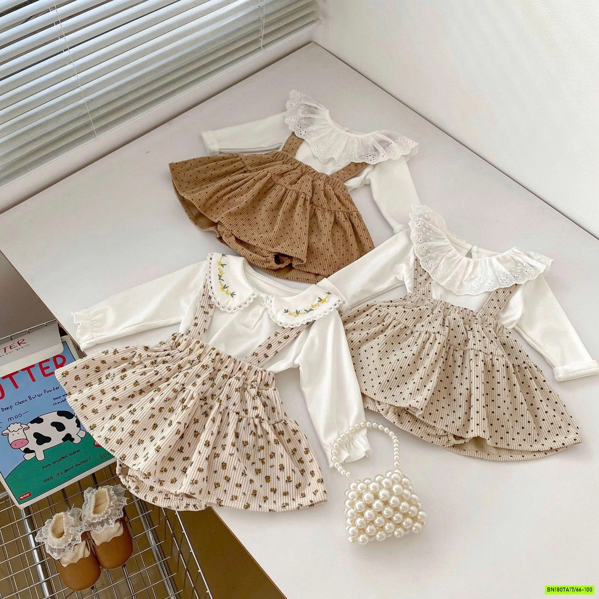 SÉT VÁY YẾM NHUNG MIX ÁO LEN