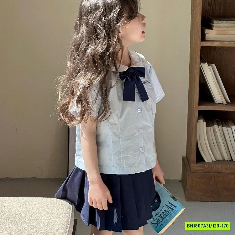 SÉT NỮ SINH CỔ SEN