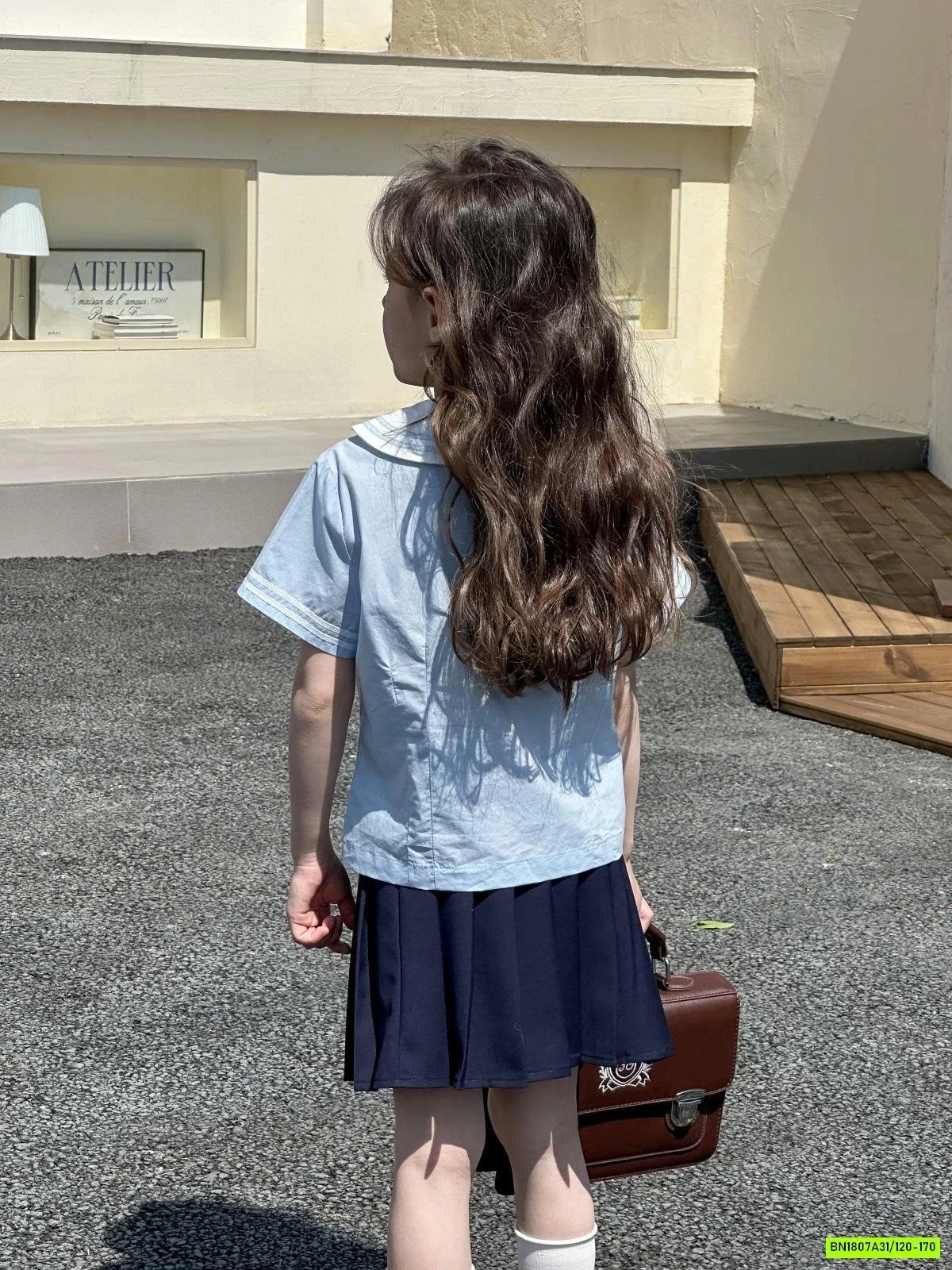 SÉT NỮ SINH CỔ SEN