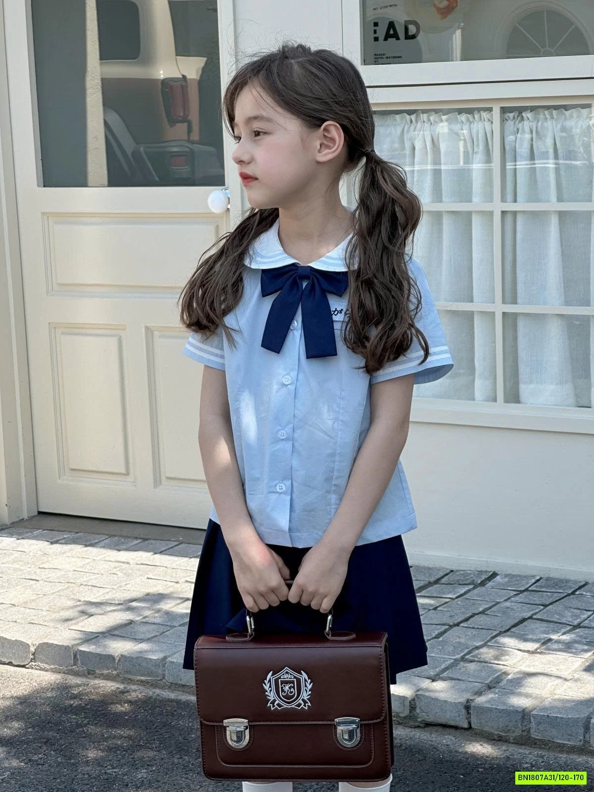 SÉT NỮ SINH CỔ SEN