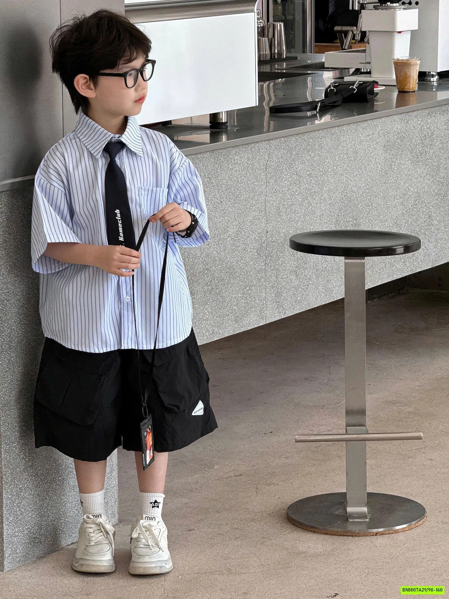 SƠ MI SỌC KÈM CÀ VẠT