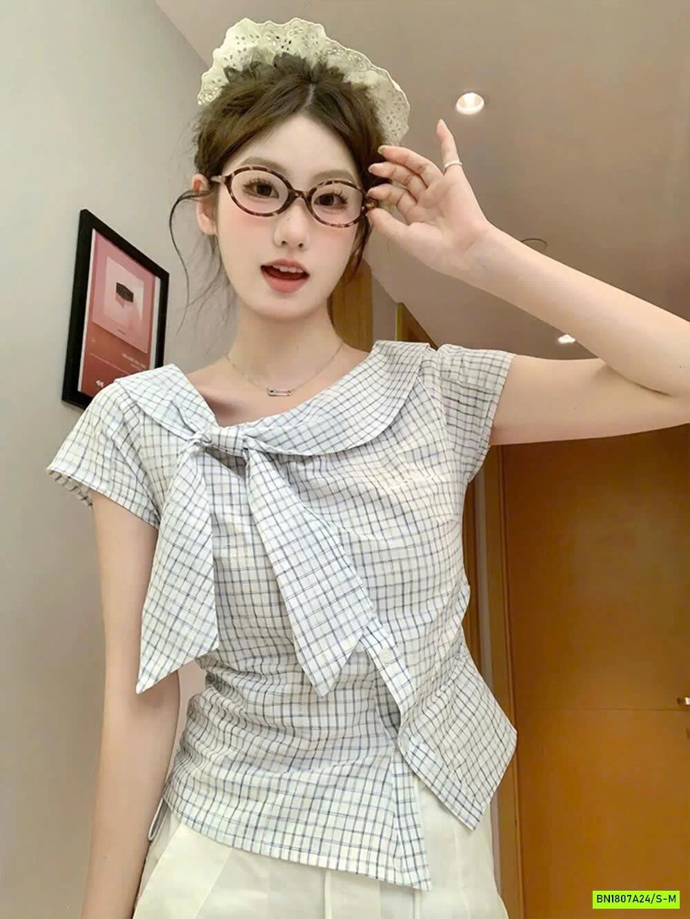 SƠ MI CARO CỔ LỆCH NƠ WGWE