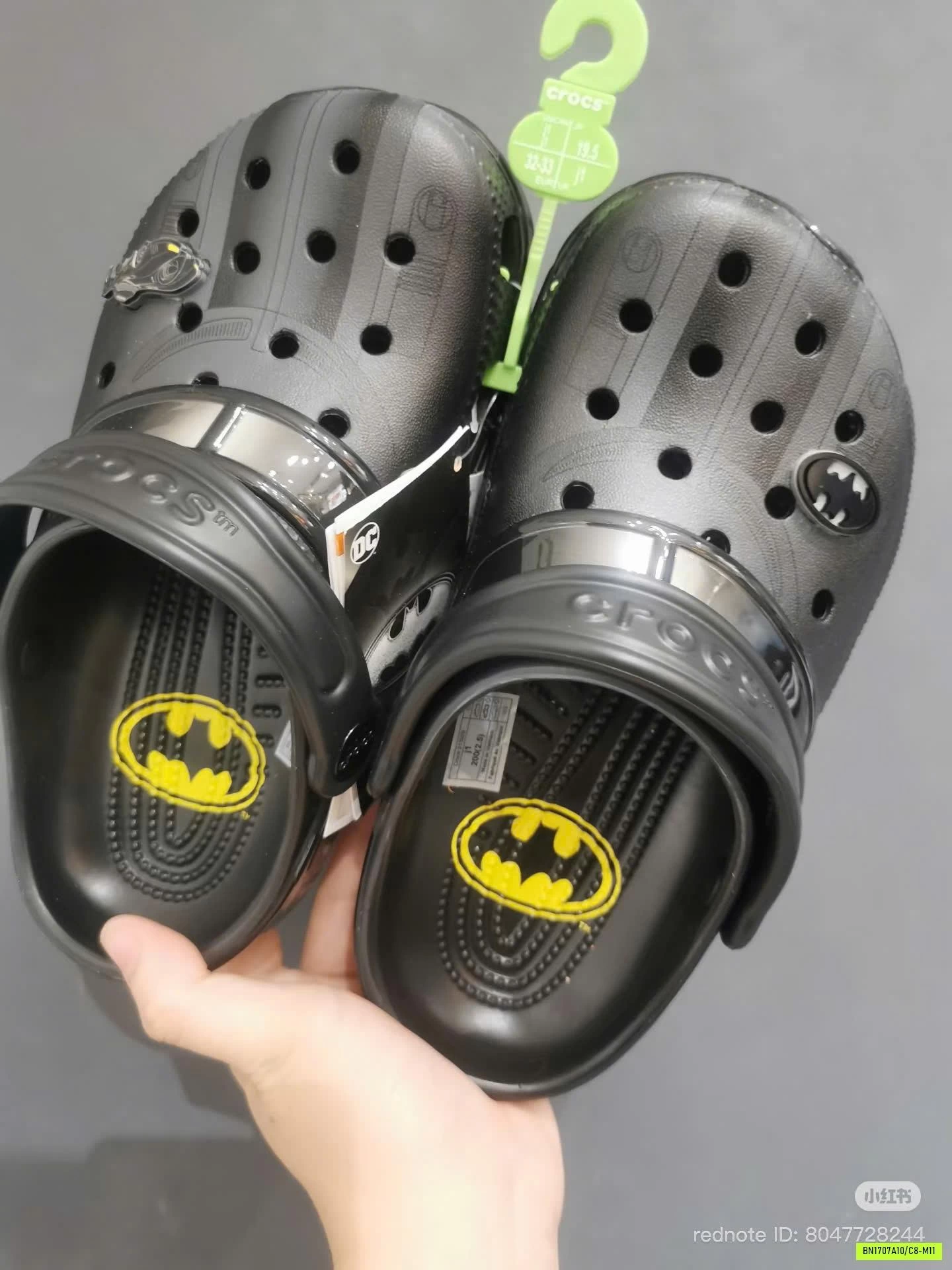 CROCS BATMAN ĐEN SIÊU NGẦU