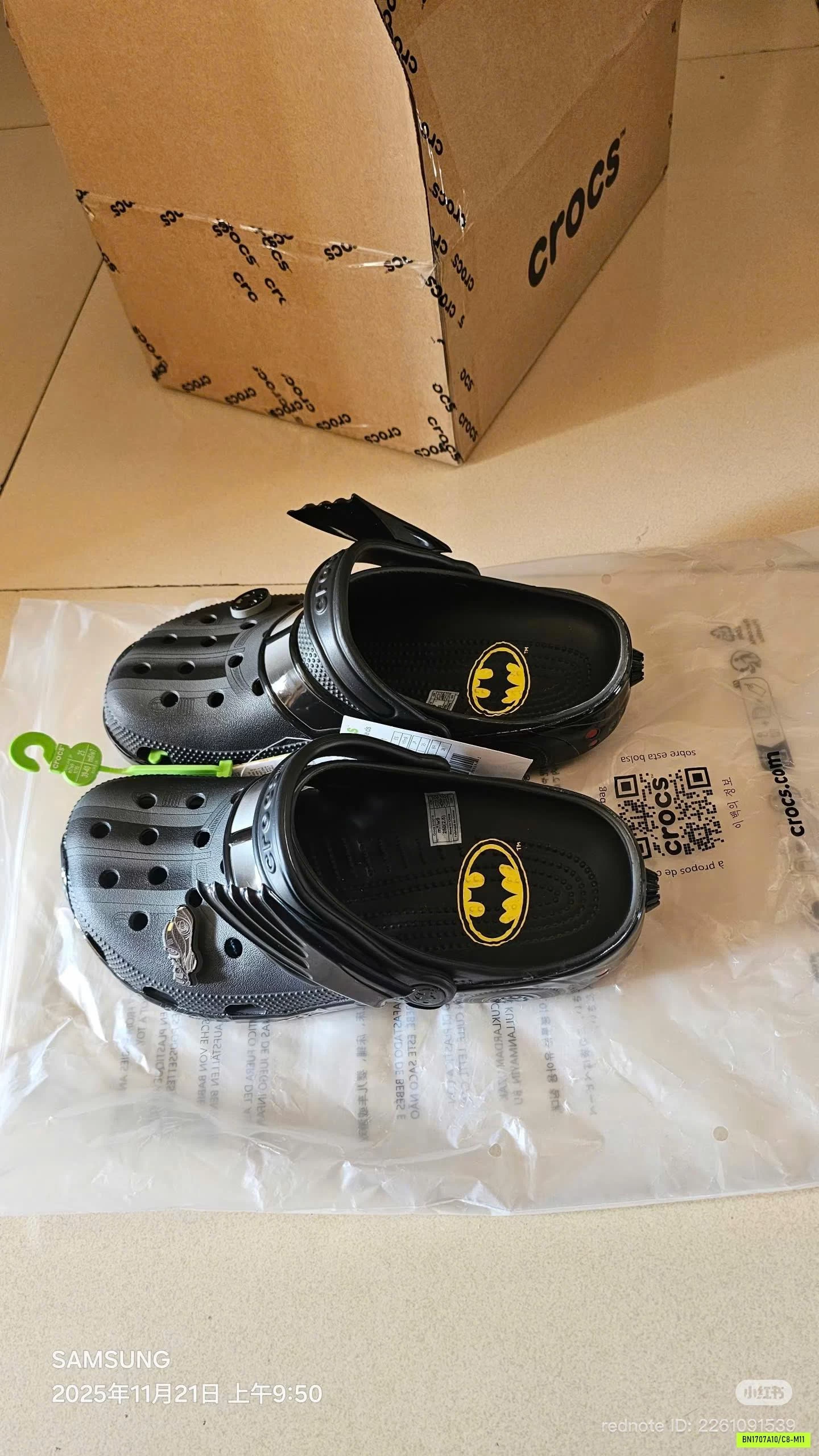 CROCS BATMAN ĐEN SIÊU NGẦU