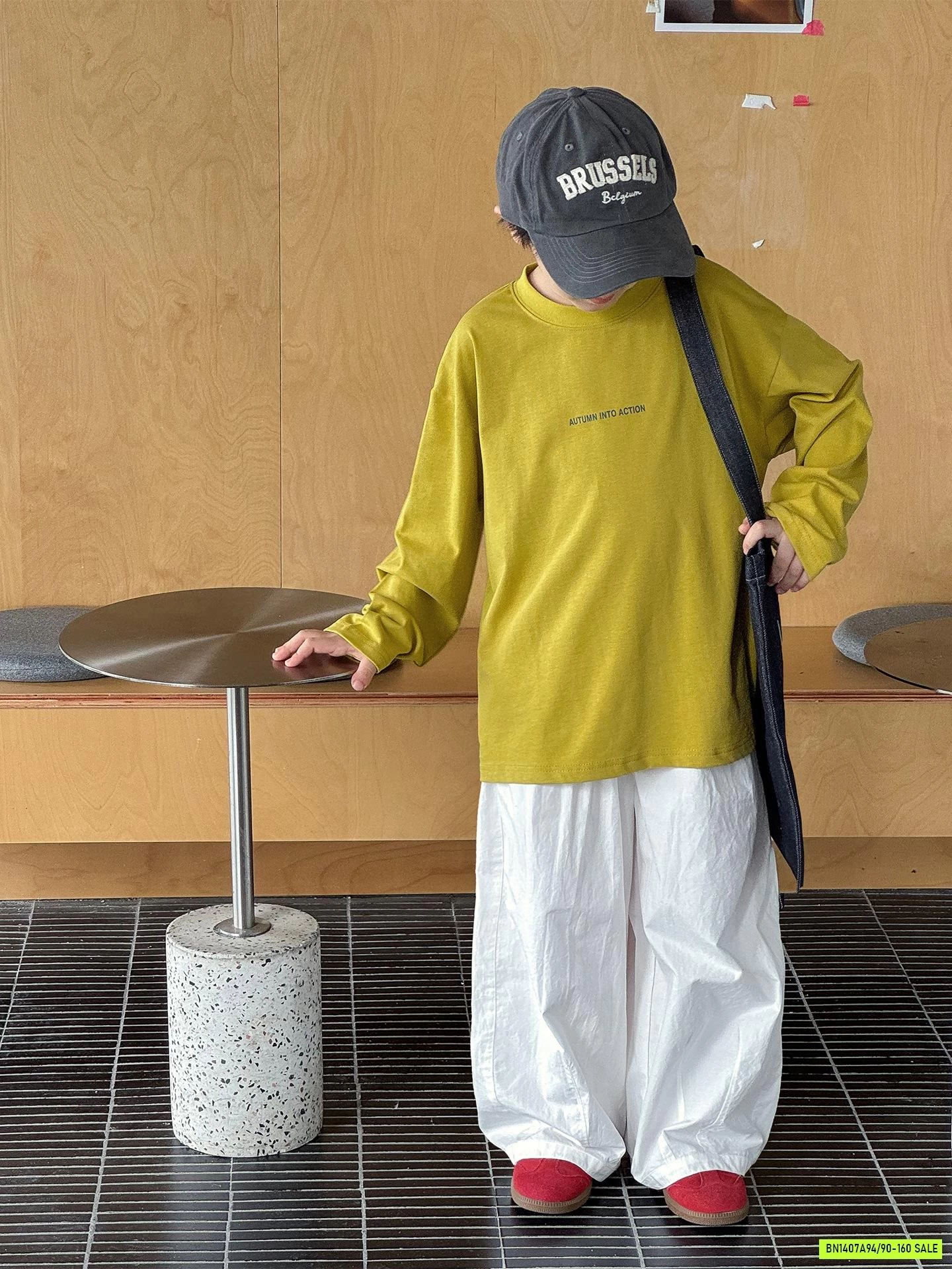 ÁO THUN MỎNG IN CHỮ LƯNG AOAOKIDS