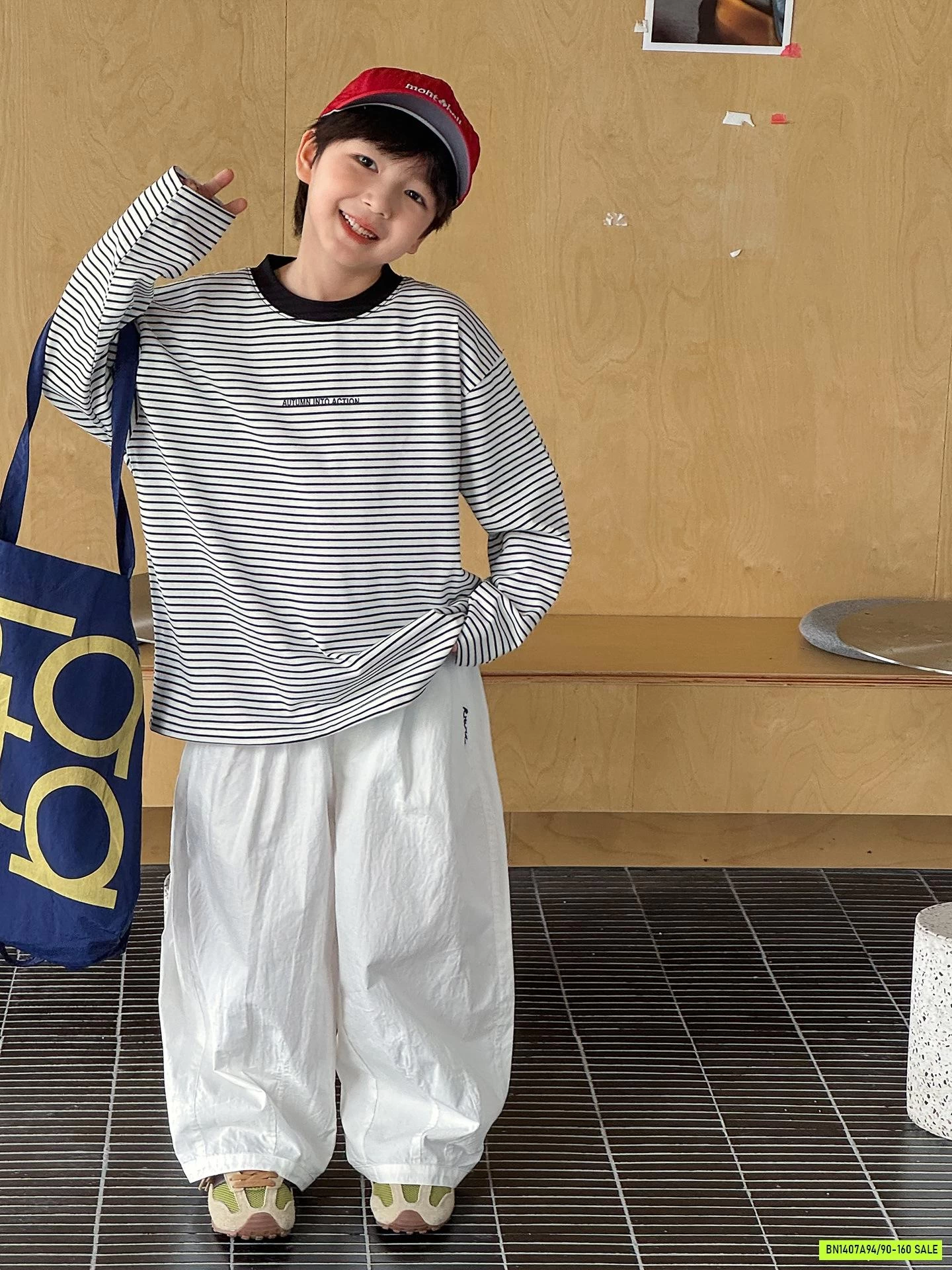 ÁO THUN MỎNG IN CHỮ LƯNG AOAOKIDS