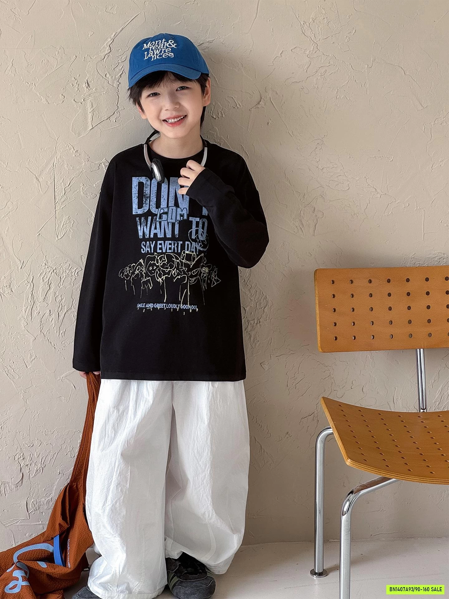ÁO THUN ĐEN IN CHỮ CÁ TÍNH AOAOKIDS