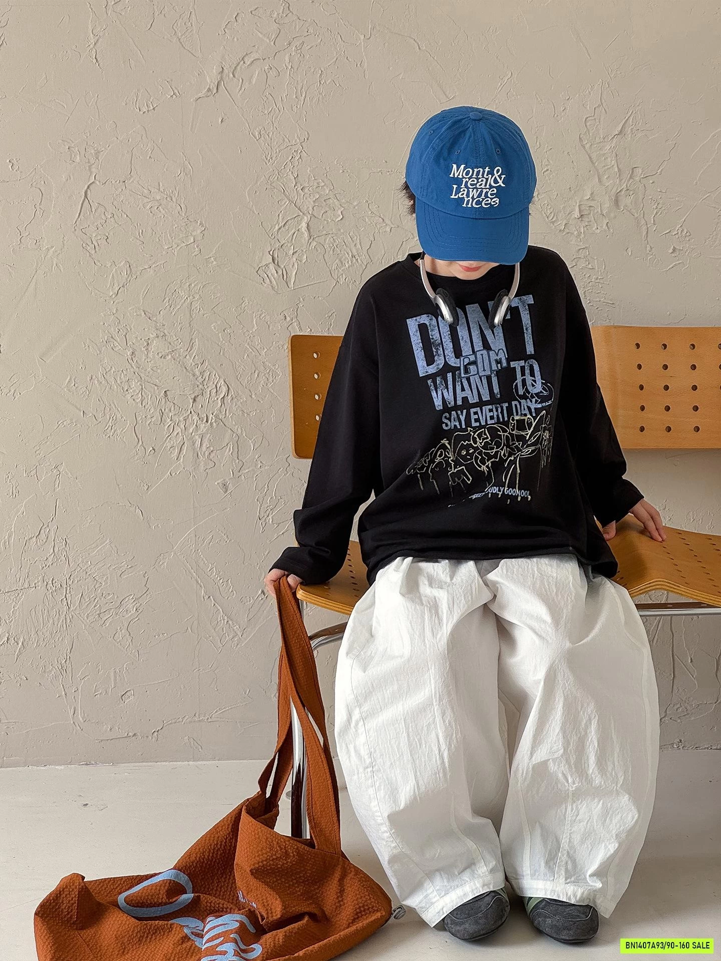 ÁO THUN ĐEN IN CHỮ CÁ TÍNH AOAOKIDS