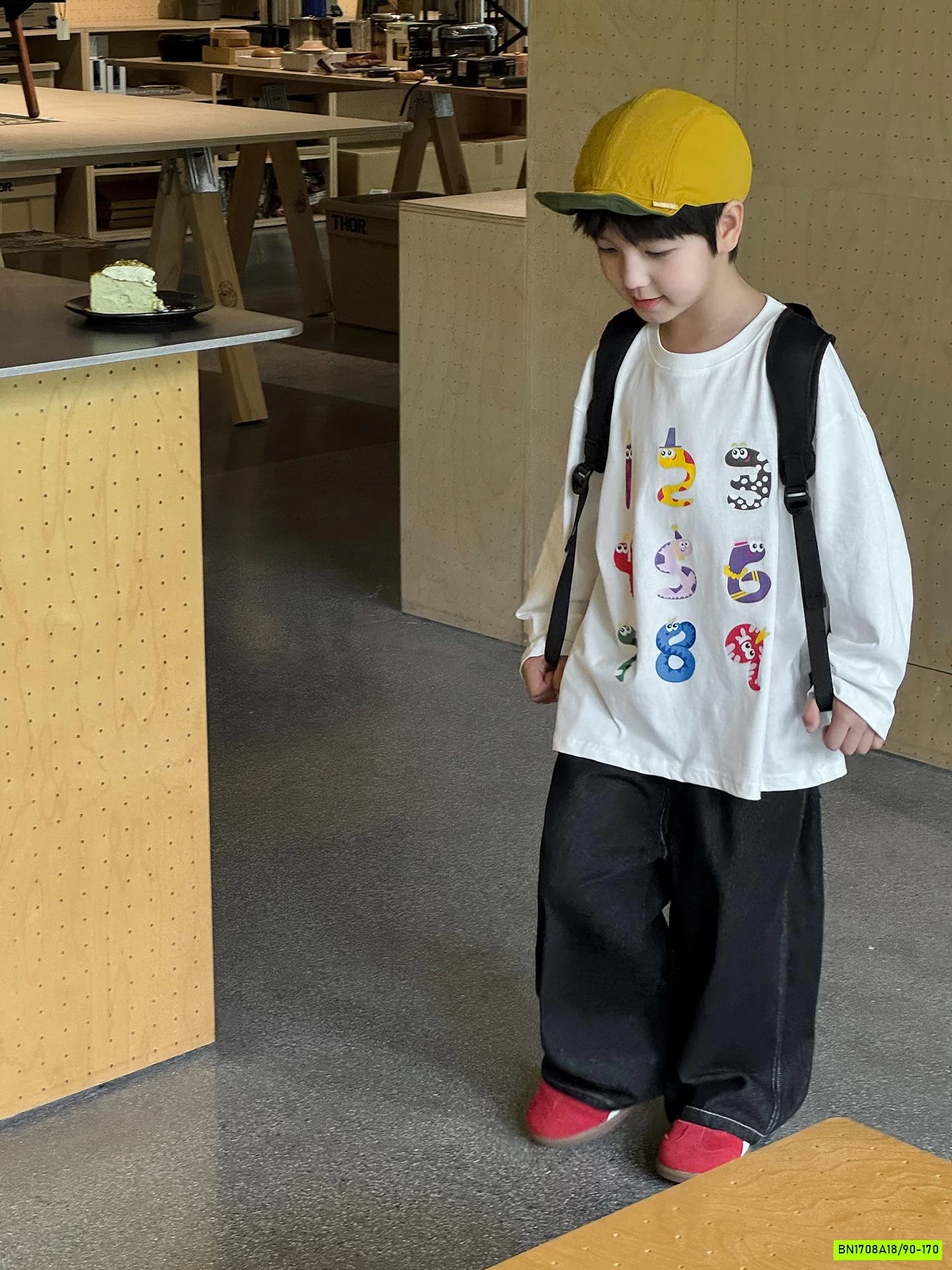 ÁO THUN IN SỐ SẮC MÀU AQ5014 AOAOKIDS