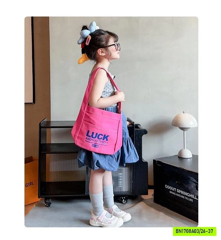 GIÀY LƯỜI THÔNG HƠI BÉ GÁI