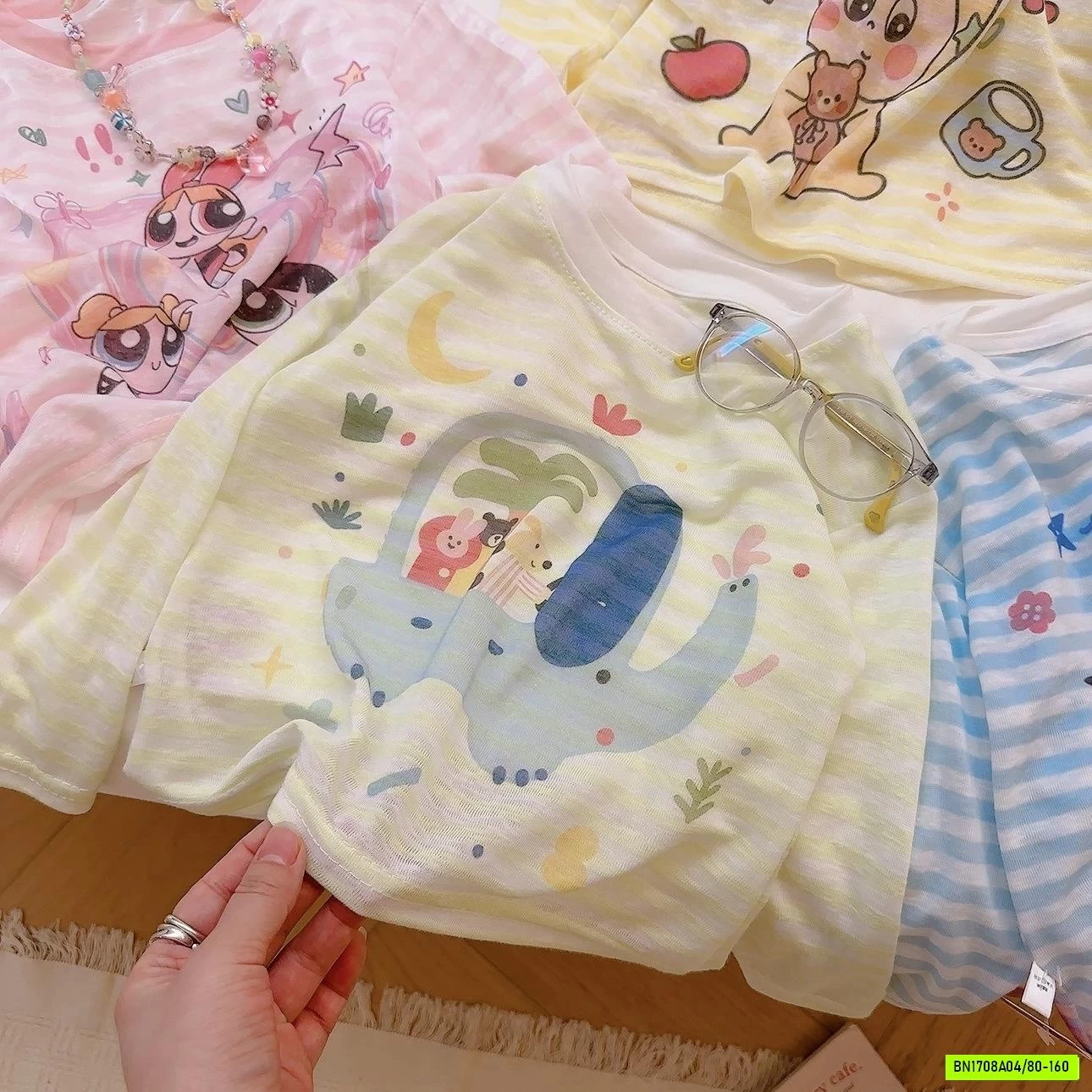 BAGGY MIX ÁO THUN GIẤY KẺ NGANG