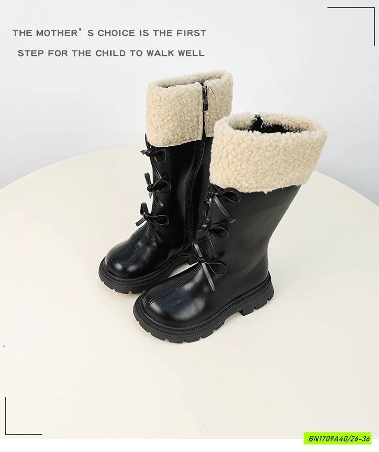 BOOT NGANG GỐI GẮN NƠ CỔ PHỐI LÔNG