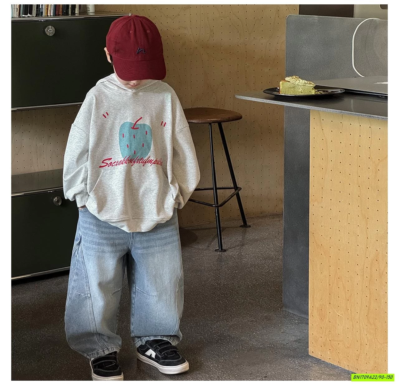 JEANS BAGGY BẠC GỐI GÂN TRƯỚC AOAOKIDS