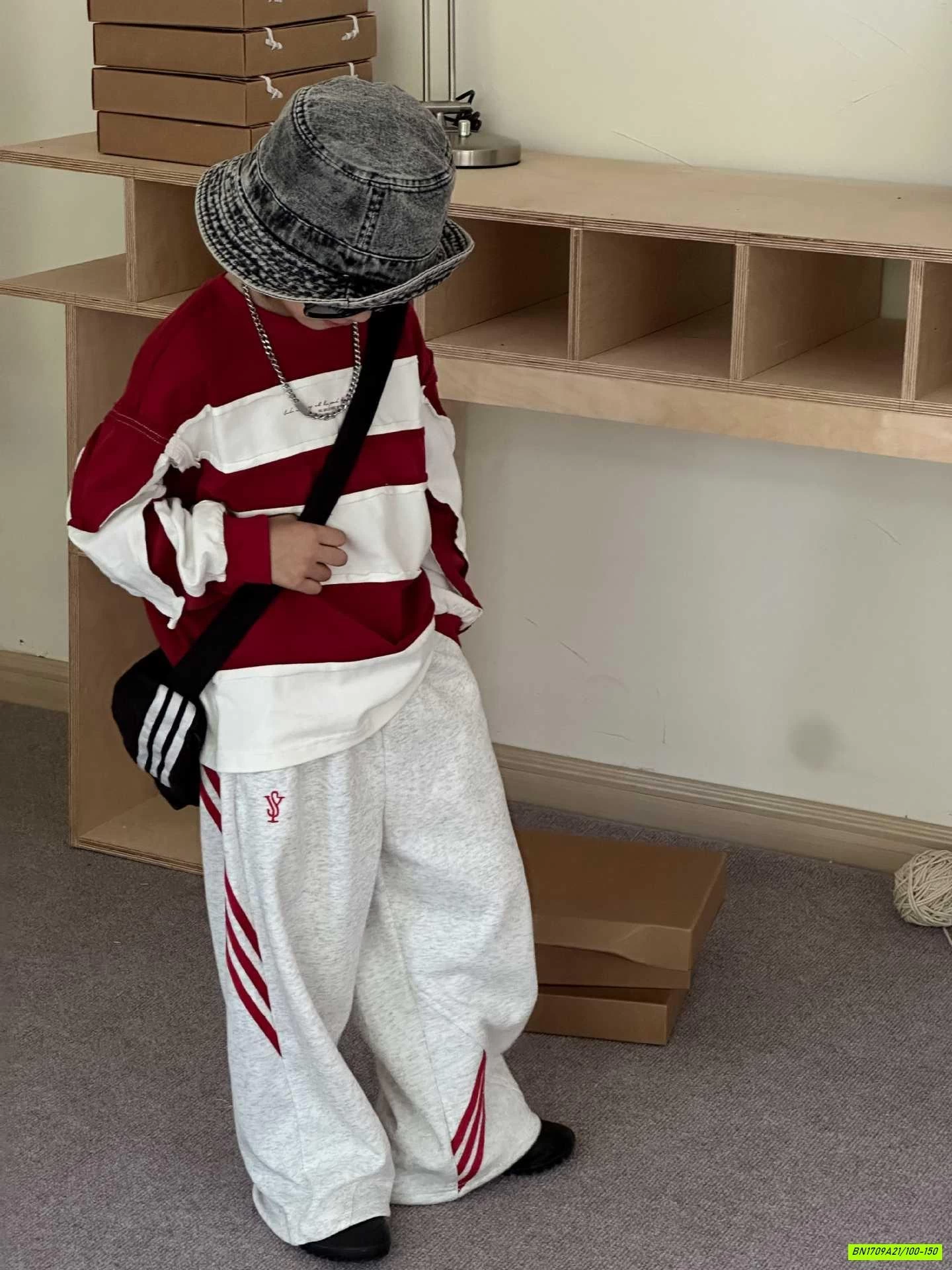 SET KẺ ĐỎ DIỆN TẾT