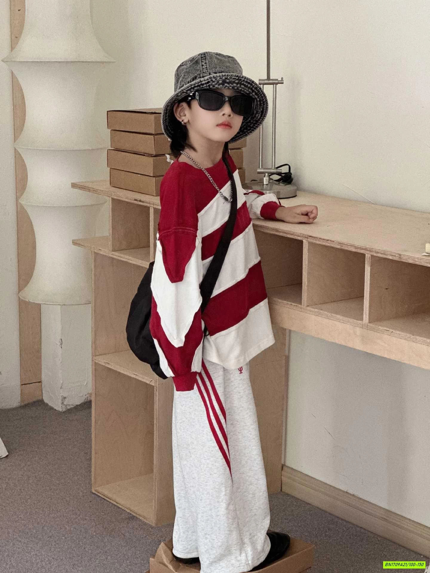 SET KẺ ĐỎ DIỆN TẾT