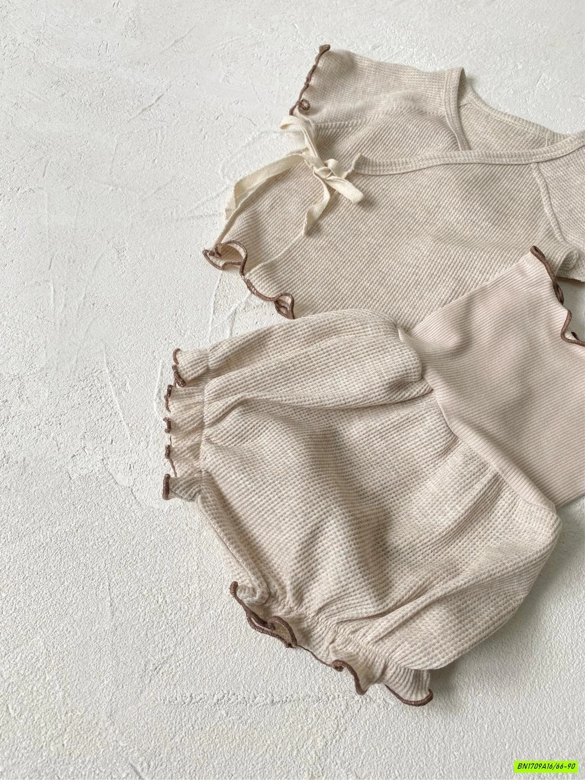 SET BỘ SƠ SINH VIỀN BÈO NGẮN TAY