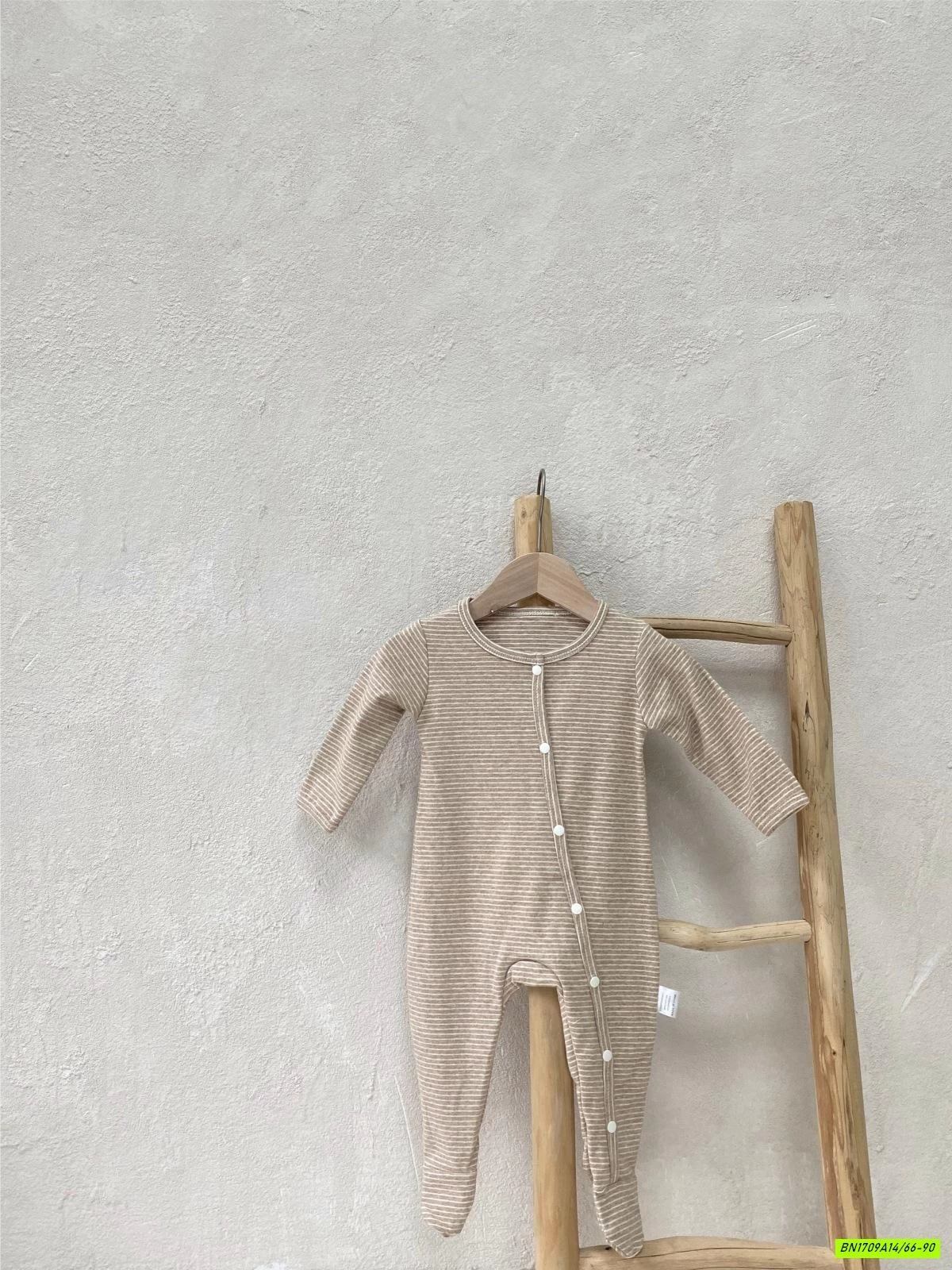 BODY KẺ LIỀN TẤT KÈM MŨ