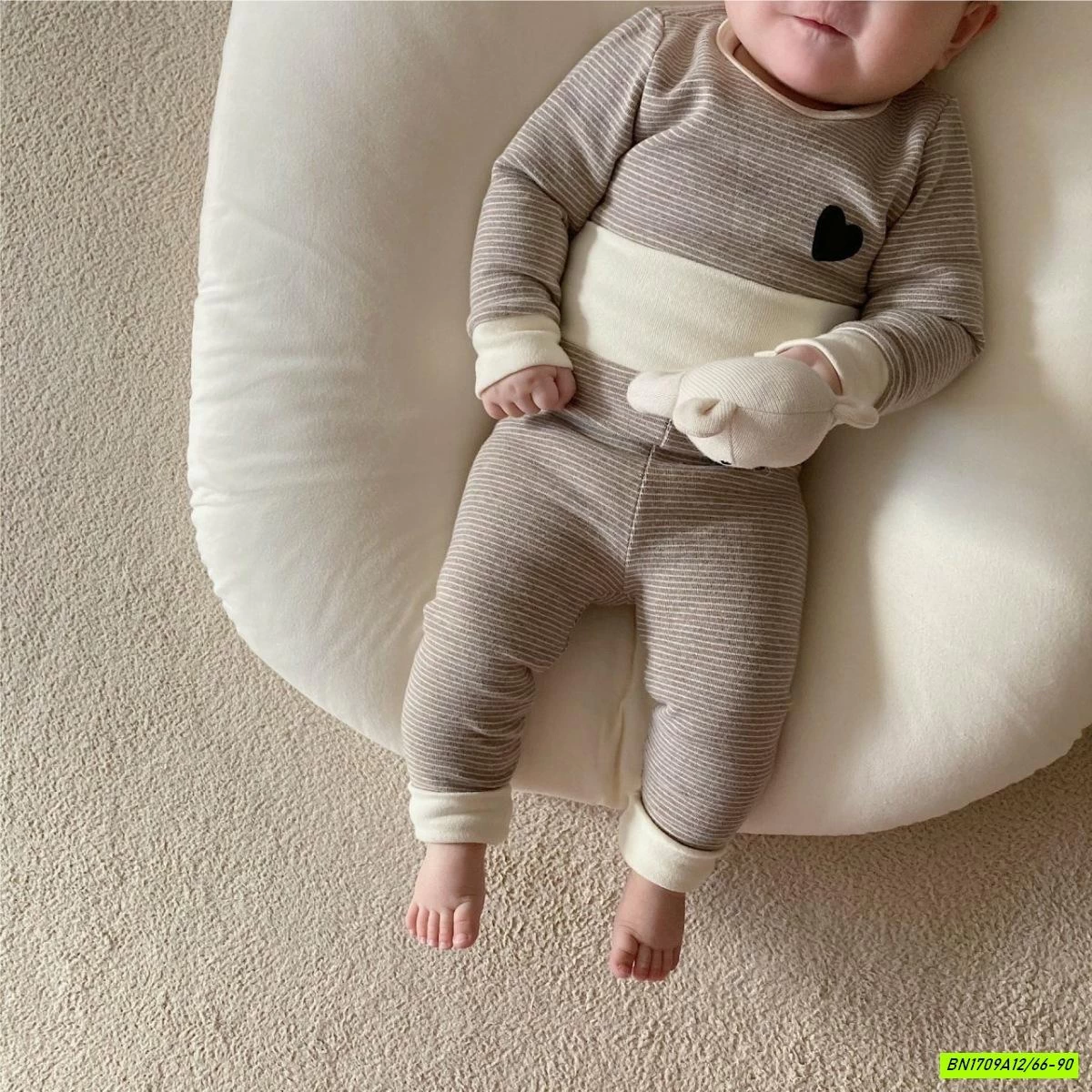 SÉT NỈ CẠP CAO KÈM BĂNG ĐÔ