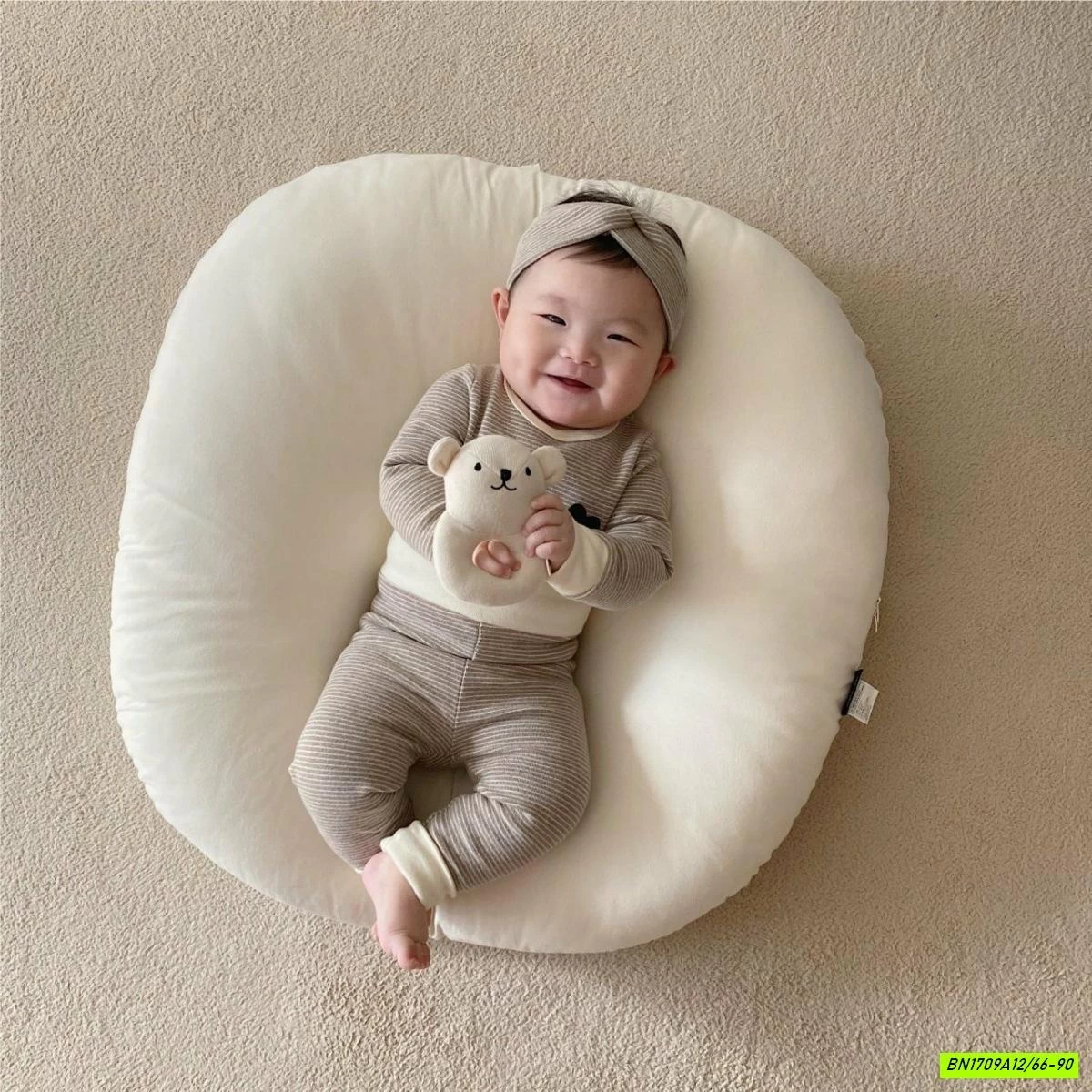 SÉT NỈ CẠP CAO KÈM BĂNG ĐÔ