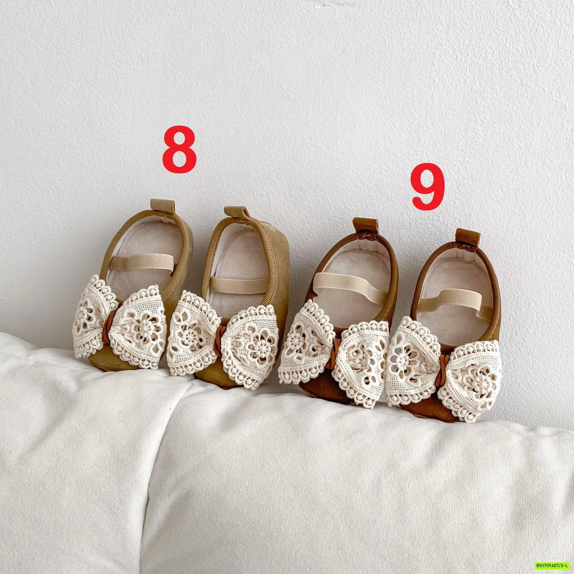 BST GIÀY TẬP ĐI BÚP BÊ CHO BÉ